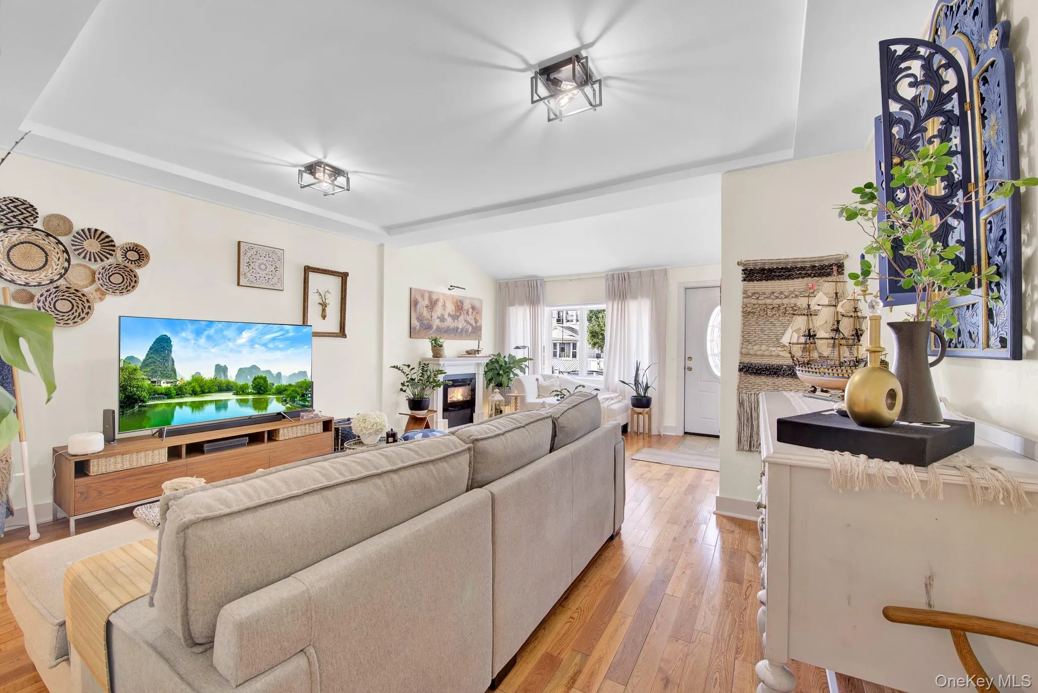 9137 91st Street, New York, NY, 3 Bedrooms Bedrooms, 9 Rooms Rooms,2 BathroomsBathrooms,Residential,For Rent,91st,0,1038403 9137 91st Street, New York, NY, 3 Bedrooms Bedrooms, 9 Rooms Rooms,2 BathroomsBathrooms,Residential,For Rent,91st,0,1038403