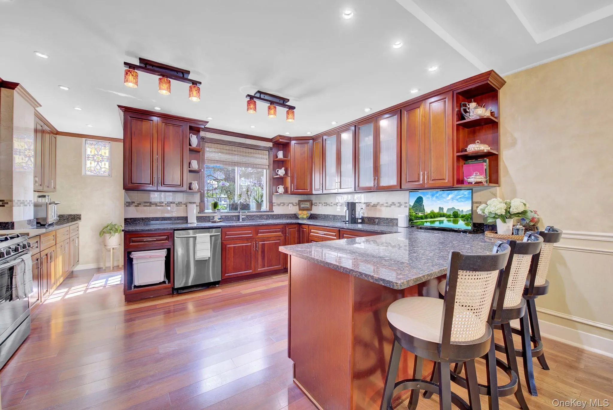 9137 91st Street, New York, NY, 3 Bedrooms Bedrooms, 9 Rooms Rooms,2 BathroomsBathrooms,Residential,For Rent,91st,0,1038403 9137 91st Street, New York, NY, 3 Bedrooms Bedrooms, 9 Rooms Rooms,2 BathroomsBathrooms,Residential,For Rent,91st,0,1038403