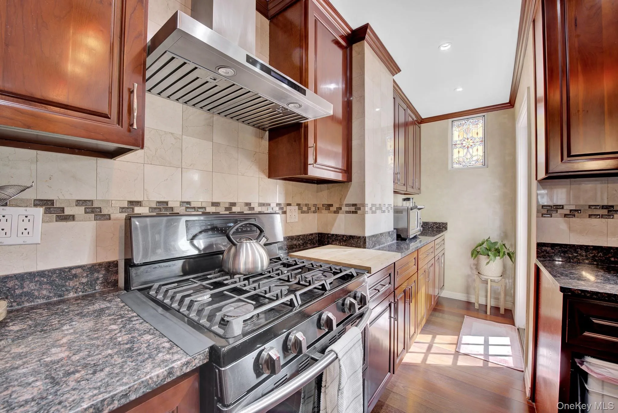 9137 91st Street, New York, NY, 3 Bedrooms Bedrooms, 9 Rooms Rooms,2 BathroomsBathrooms,Residential,For Rent,91st,0,1038403 9137 91st Street, New York, NY, 3 Bedrooms Bedrooms, 9 Rooms Rooms,2 BathroomsBathrooms,Residential,For Rent,91st,0,1038403