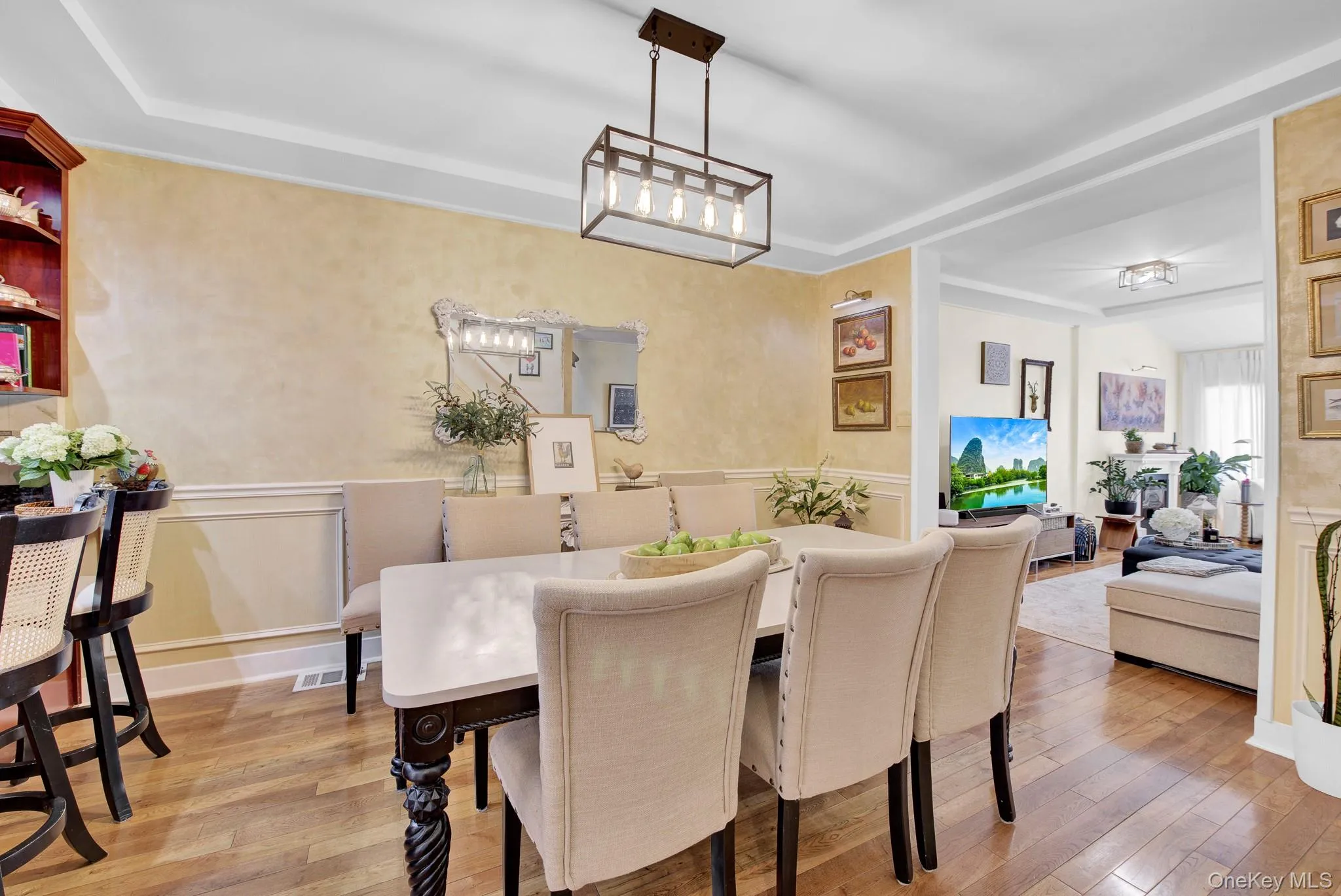 9137 91st Street, New York, NY, 3 Bedrooms Bedrooms, 9 Rooms Rooms,2 BathroomsBathrooms,Residential,For Rent,91st,0,1038403 9137 91st Street, New York, NY, 3 Bedrooms Bedrooms, 9 Rooms Rooms,2 BathroomsBathrooms,Residential,For Rent,91st,0,1038403