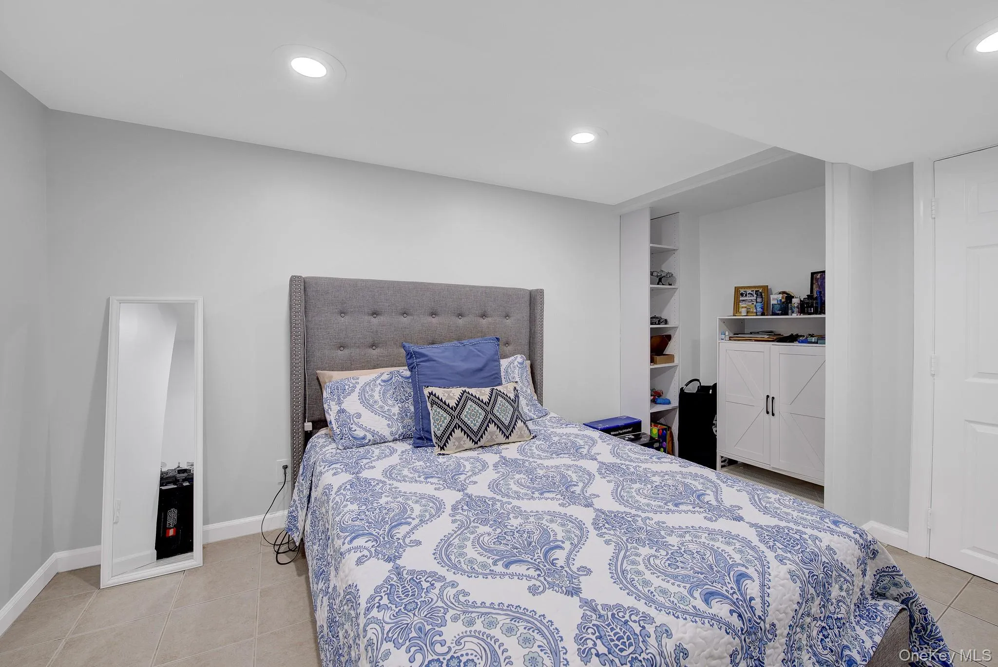 9137 91st Street, New York, NY, 3 Bedrooms Bedrooms, 9 Rooms Rooms,2 BathroomsBathrooms,Residential,For Rent,91st,0,1038403 9137 91st Street, New York, NY, 3 Bedrooms Bedrooms, 9 Rooms Rooms,2 BathroomsBathrooms,Residential,For Rent,91st,0,1038403