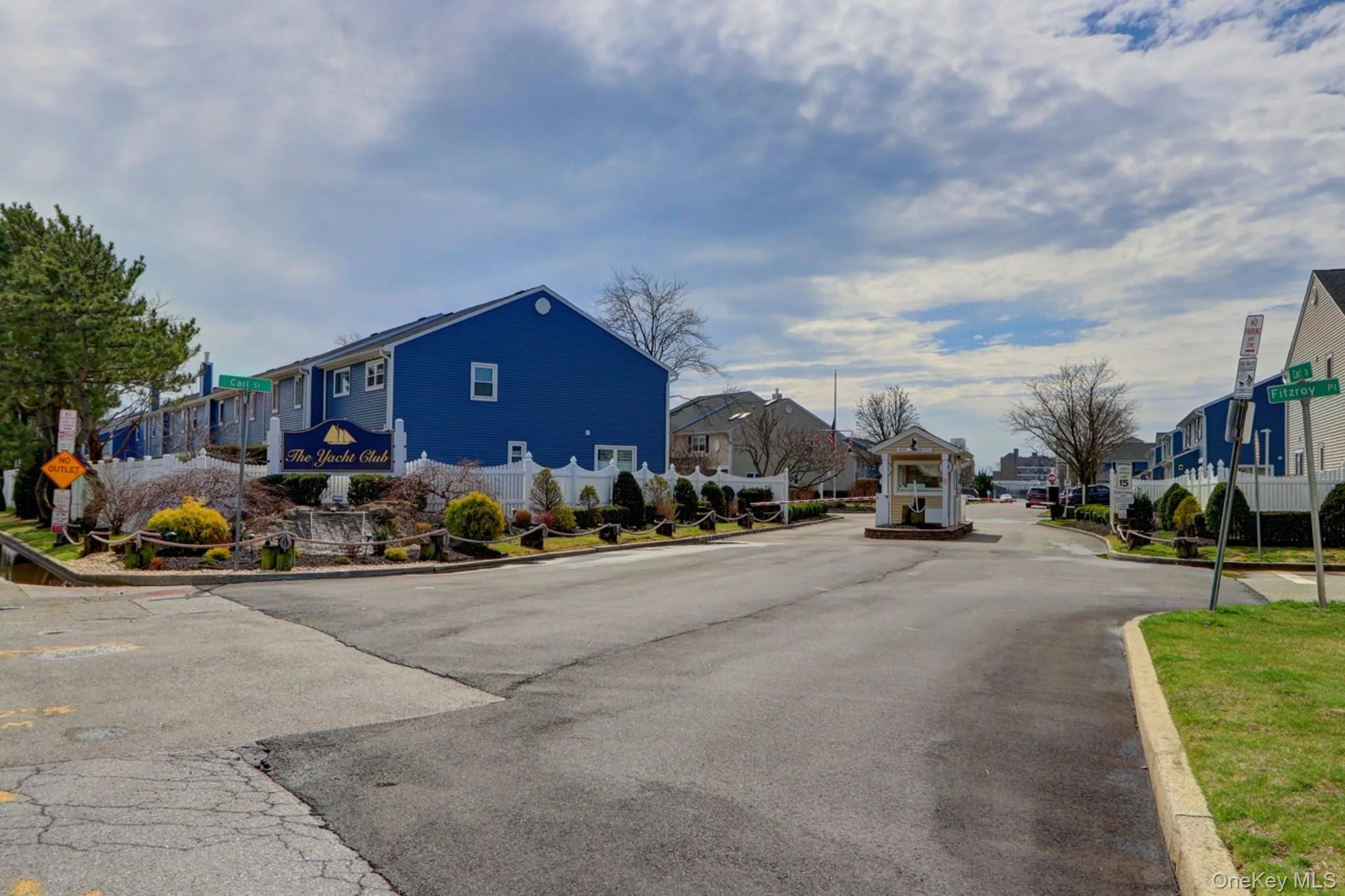 100 Baker Court, Hempstead, NY, 2 Bedrooms Bedrooms, 6 Rooms Rooms,1 BathroomBathrooms,Residential,For Rent,Baker,0,1038404 100 Baker Court, Hempstead, NY, 2 Bedrooms Bedrooms, 6 Rooms Rooms,1 BathroomBathrooms,Residential,For Rent,Baker,0,1038404