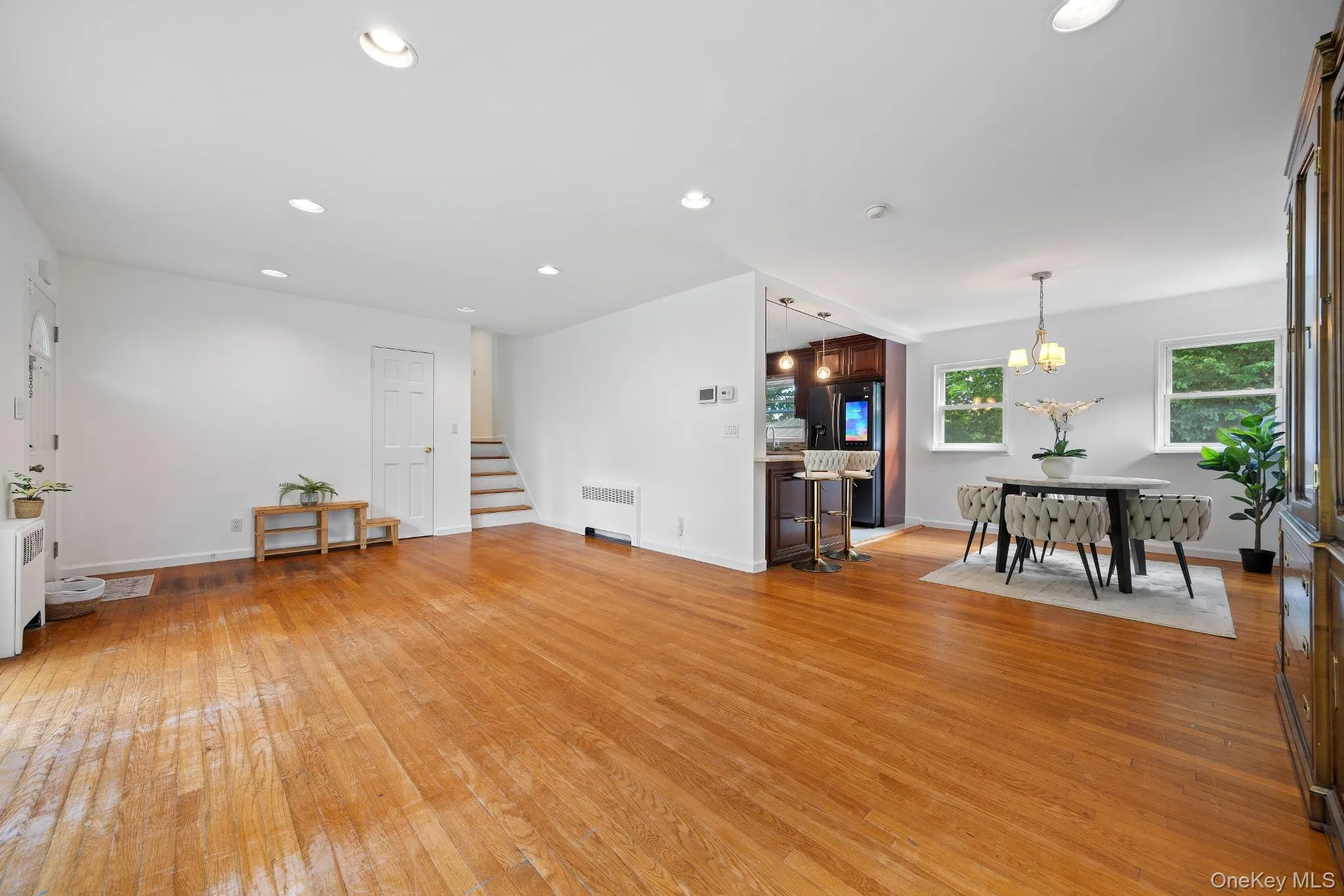 21 Joyce Road, Greenburgh, NY, 3 Bedrooms Bedrooms, 8 Rooms Rooms,1 BathroomBathrooms,Residential Lease,For Rent,Joyce,0,1038406 21 Joyce Road, Greenburgh, NY, 3 Bedrooms Bedrooms, 8 Rooms Rooms,1 BathroomBathrooms,Residential Lease,For Rent,Joyce,0,1038406