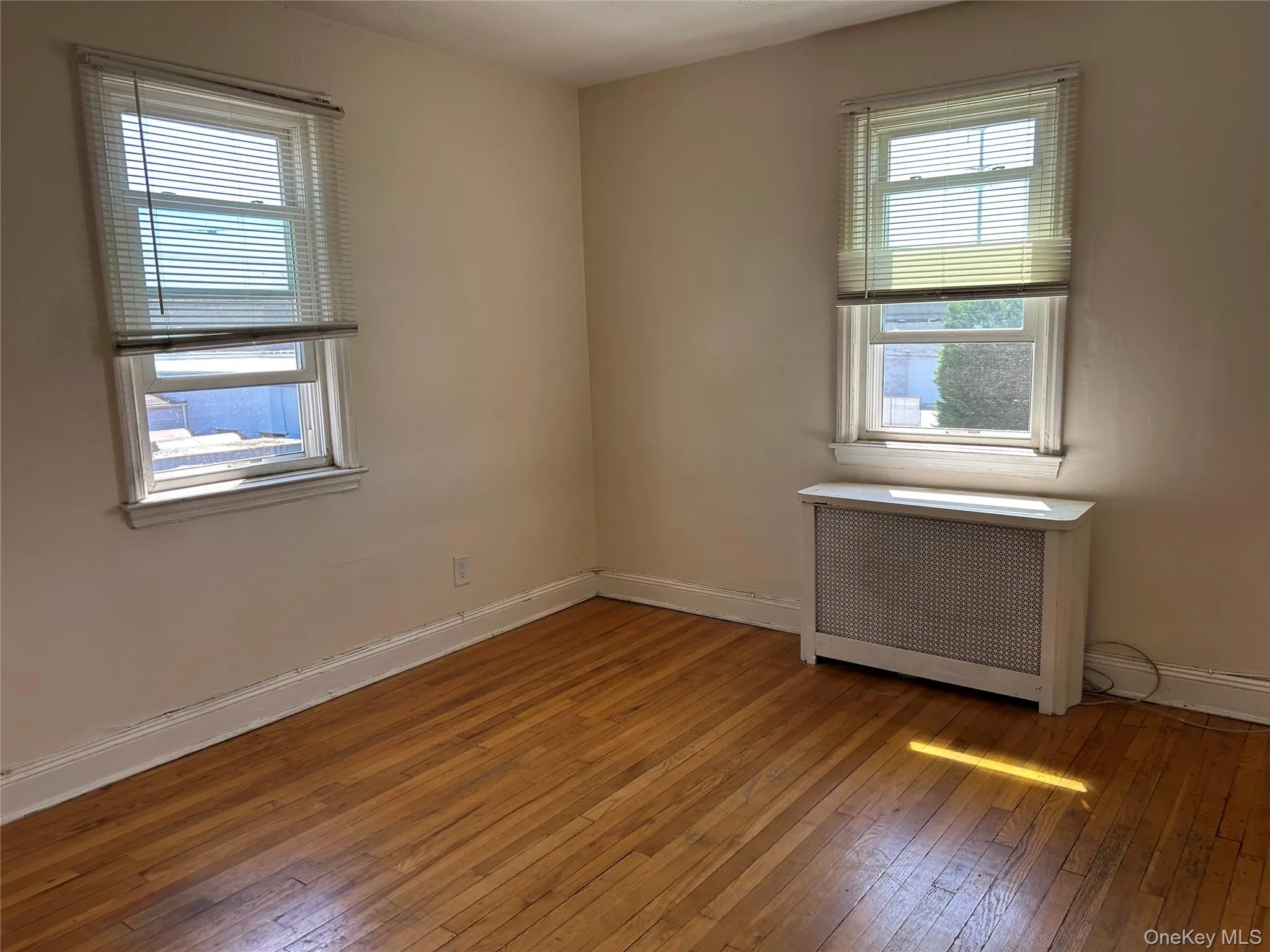 149 Broome Avenue, Babylon, NY, 2 Bedroom Bedrooms, 4 Room Rooms,1 BathroomBathrooms,Residential Lease,For Rent,Broome,0,1038410 149 Broome Avenue, Babylon, NY, 2 Bedroom Bedrooms, 4 Room Rooms,1 BathroomBathrooms,Residential Lease,For Rent,Broome,0,1038410