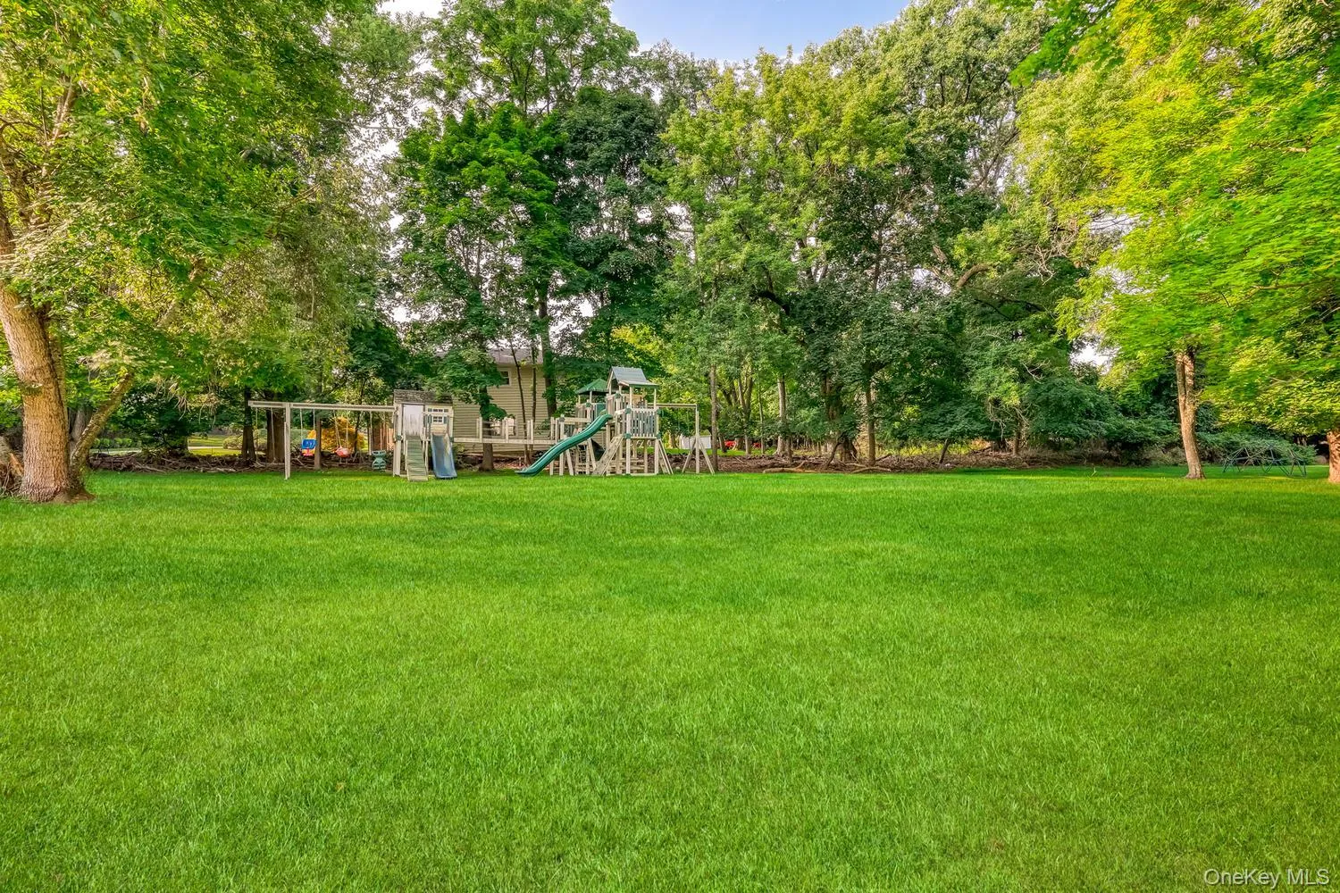 41 Parker Drive, Ramapo, NY, 6 Bedrooms Bedrooms, 13 Rooms Rooms,3 BathroomsBathrooms,Residential,For Rent,Parker,0,1038420 41 Parker Drive, Ramapo, NY, 6 Bedrooms Bedrooms, 13 Rooms Rooms,3 BathroomsBathrooms,Residential,For Rent,Parker,0,1038420