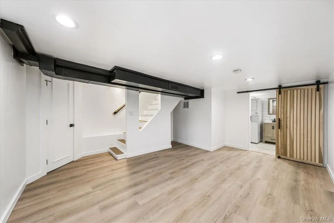 59 Paggi Terrace, Wappinger, NY, 2 Bedrooms Bedrooms, 7 Rooms Rooms,1 BathroomBathrooms,Residential Lease,For Rent,Paggi,0,1038421 59 Paggi Terrace, Wappinger, NY, 2 Bedrooms Bedrooms, 7 Rooms Rooms,1 BathroomBathrooms,Residential Lease,For Rent,Paggi,0,1038421
