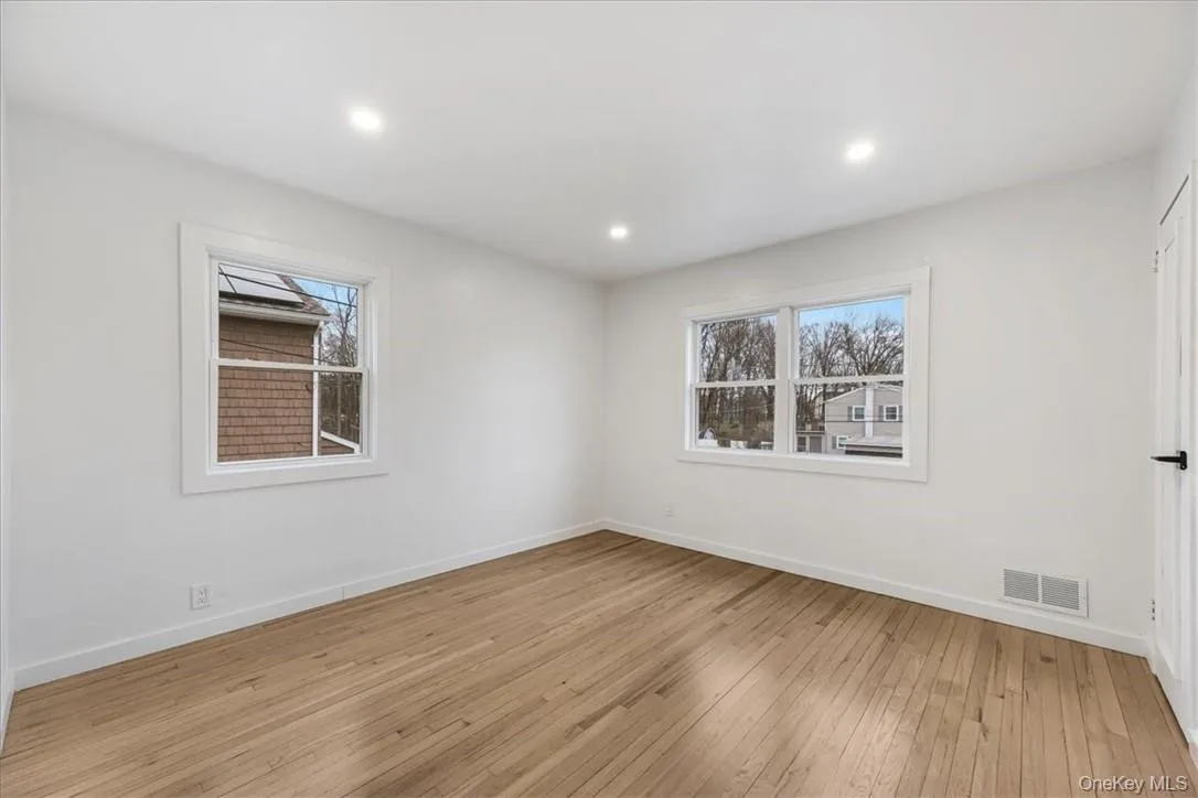 59 Paggi Terrace, Wappinger, NY, 2 Bedrooms Bedrooms, 7 Rooms Rooms,1 BathroomBathrooms,Residential Lease,For Rent,Paggi,0,1038421 59 Paggi Terrace, Wappinger, NY, 2 Bedrooms Bedrooms, 7 Rooms Rooms,1 BathroomBathrooms,Residential Lease,For Rent,Paggi,0,1038421