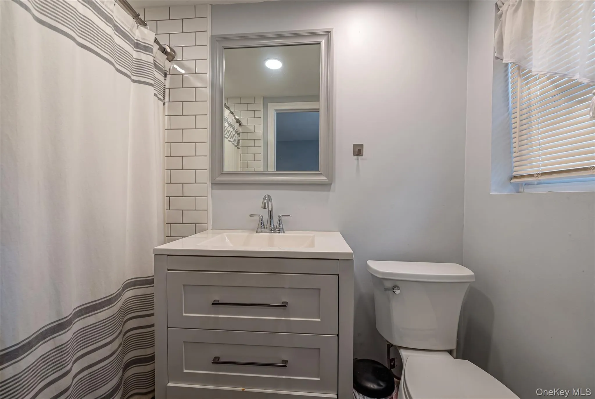 9 Carole Lane, Islip, NY, 3 Bedrooms Bedrooms, 8 Rooms Rooms,2 BathroomsBathrooms,Residential,For Rent,Carole,0,1038422 9 Carole Lane, Islip, NY, 3 Bedrooms Bedrooms, 8 Rooms Rooms,2 BathroomsBathrooms,Residential,For Rent,Carole,0,1038422