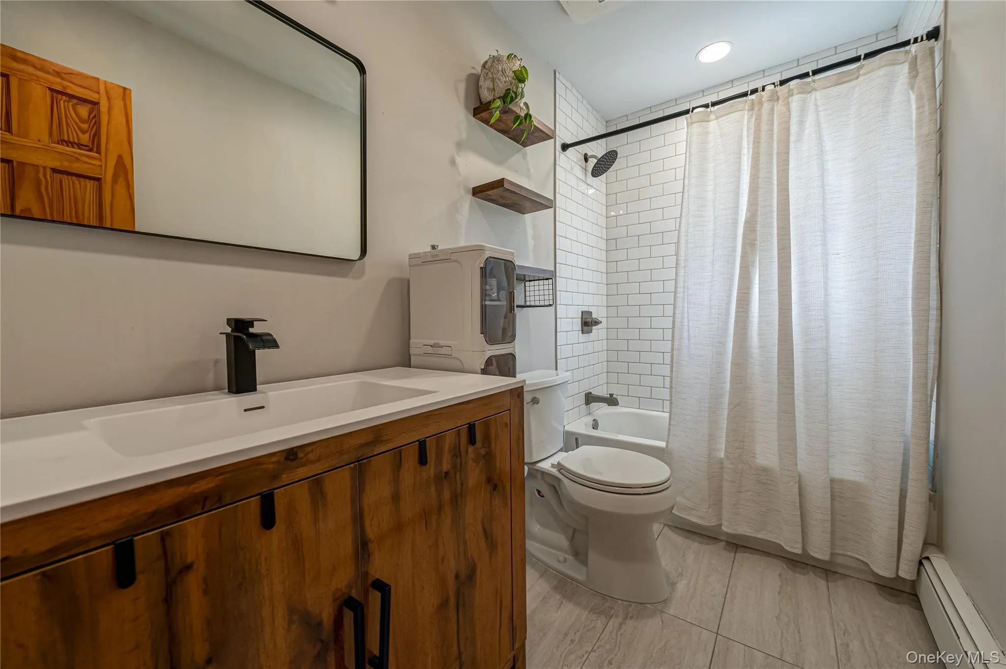 9 Carole Lane, Islip, NY, 3 Bedrooms Bedrooms, 8 Rooms Rooms,2 BathroomsBathrooms,Residential,For Rent,Carole,0,1038422 9 Carole Lane, Islip, NY, 3 Bedrooms Bedrooms, 8 Rooms Rooms,2 BathroomsBathrooms,Residential,For Rent,Carole,0,1038422