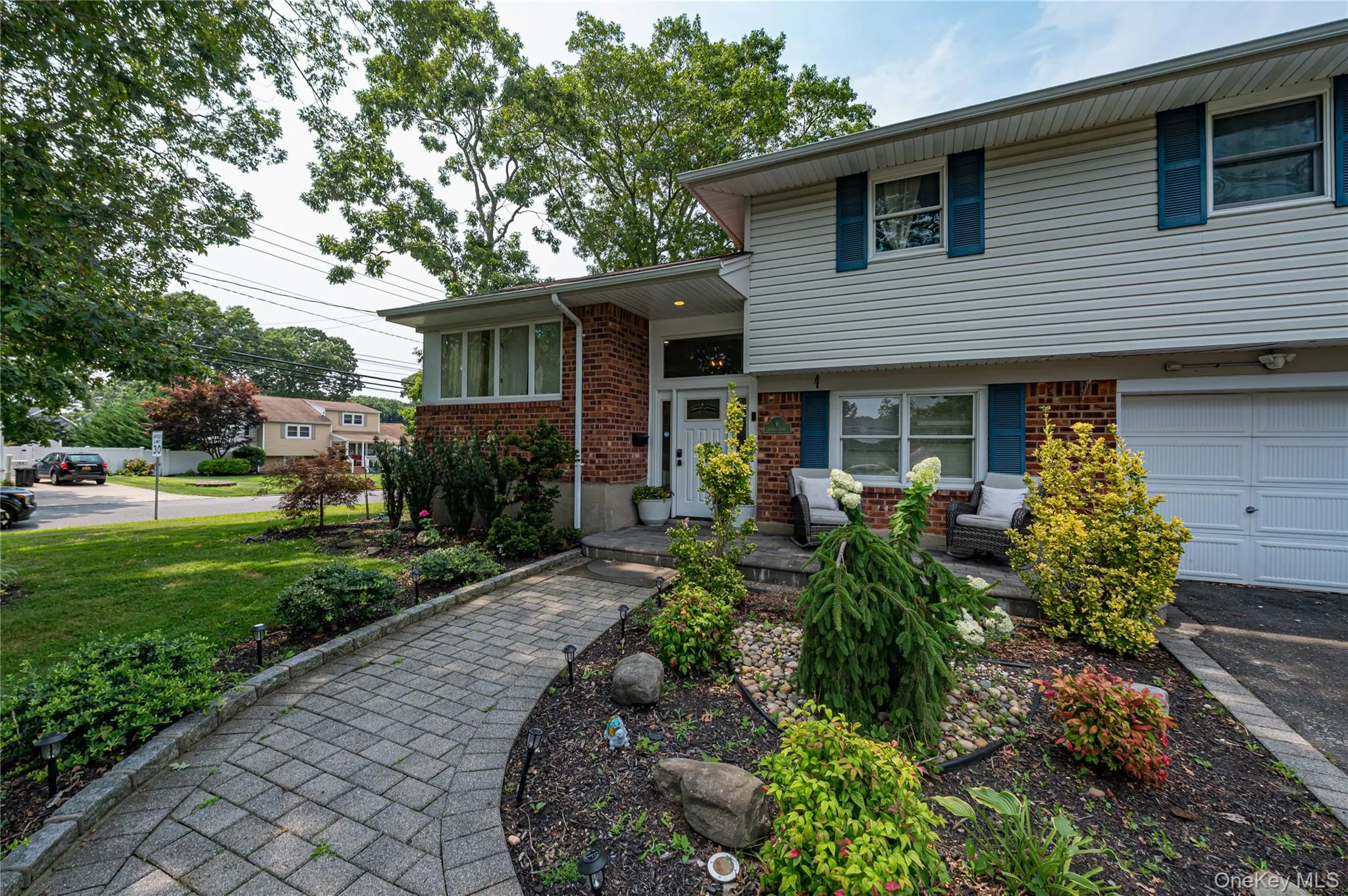 9 Carole Lane, Islip, NY, 3 Bedrooms Bedrooms, 8 Rooms Rooms,2 BathroomsBathrooms,Residential,For Rent,Carole,0,1038422 9 Carole Lane, Islip, NY, 3 Bedrooms Bedrooms, 8 Rooms Rooms,2 BathroomsBathrooms,Residential,For Rent,Carole,0,1038422