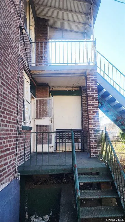 664 Remsen Avenue, New York, NY, 2 Bedrooms Bedrooms, 3 Rooms Rooms,1 BathroomBathrooms,Residential Lease,For Rent,Remsen,0,1038424 664 Remsen Avenue, New York, NY, 2 Bedrooms Bedrooms, 3 Rooms Rooms,1 BathroomBathrooms,Residential Lease,For Rent,Remsen,0,1038424