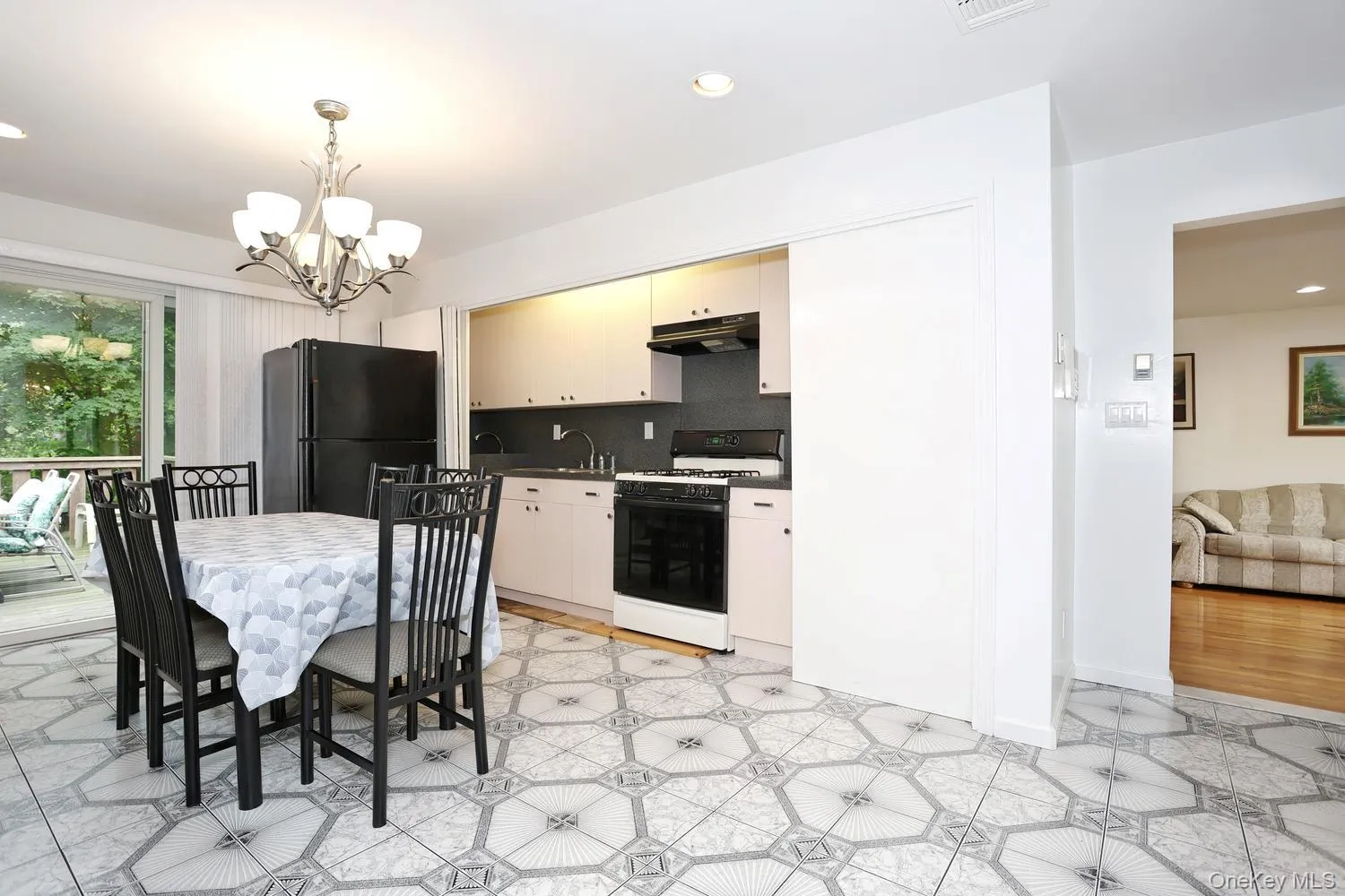 10 Briarcliff Drive, Ramapo, NY, 4 Bedrooms Bedrooms, 9 Rooms Rooms,2 BathroomsBathrooms,Residential,For Rent,Briarcliff,0,1038425 10 Briarcliff Drive, Ramapo, NY, 4 Bedrooms Bedrooms, 9 Rooms Rooms,2 BathroomsBathrooms,Residential,For Rent,Briarcliff,0,1038425