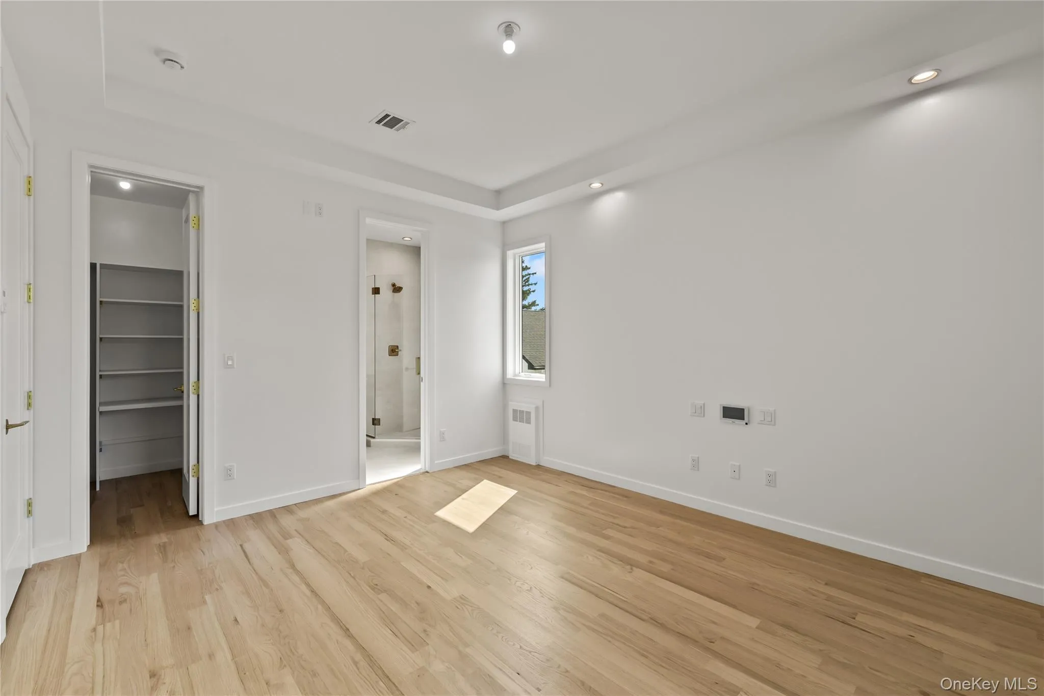 48 Noyes Avenue, Ramapo, NY, 8 Bedrooms Bedrooms, 13 Rooms Rooms,4 BathroomsBathrooms,Residential,For Rent,Noyes,0,1038430 48 Noyes Avenue, Ramapo, NY, 8 Bedrooms Bedrooms, 13 Rooms Rooms,4 BathroomsBathrooms,Residential,For Rent,Noyes,0,1038430