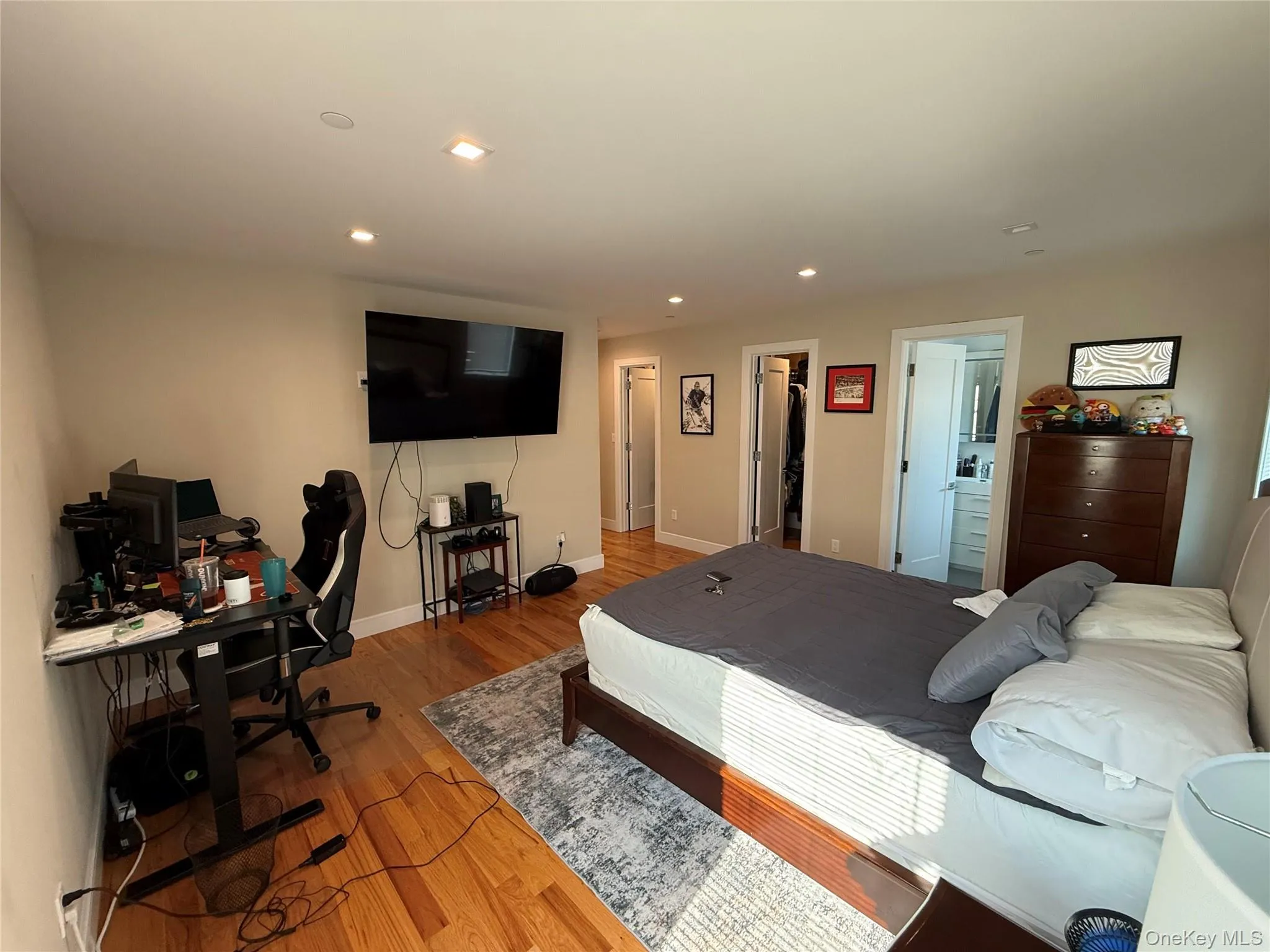 648 Broadway, Long Beach, NY, 3 Bedrooms Bedrooms, 6 Rooms Rooms,2 BathroomsBathrooms,Residential Lease,For Rent,Broadway,0,1038431 648 Broadway, Long Beach, NY, 3 Bedrooms Bedrooms, 6 Rooms Rooms,2 BathroomsBathrooms,Residential Lease,For Rent,Broadway,0,1038431