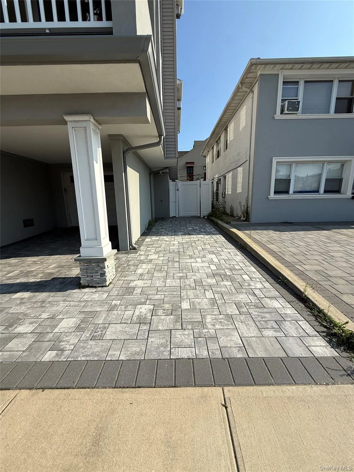 648 Broadway, Long Beach, NY, 3 Bedrooms Bedrooms, 6 Rooms Rooms,2 BathroomsBathrooms,Residential Lease,For Rent,Broadway,0,1038431 648 Broadway, Long Beach, NY, 3 Bedrooms Bedrooms, 6 Rooms Rooms,2 BathroomsBathrooms,Residential Lease,For Rent,Broadway,0,1038431