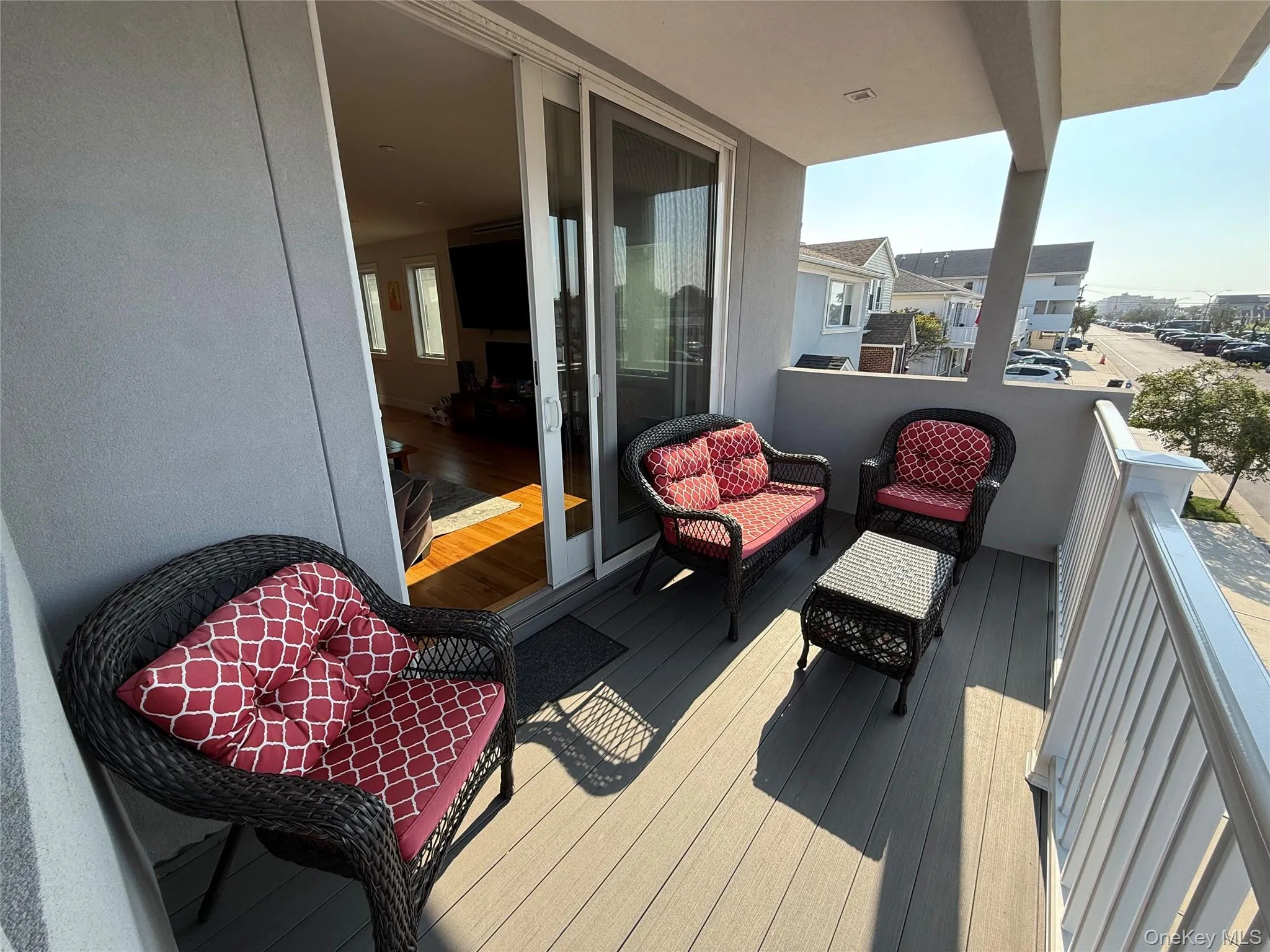 648 Broadway, Long Beach, NY, 3 Bedrooms Bedrooms, 6 Rooms Rooms,2 BathroomsBathrooms,Residential Lease,For Rent,Broadway,0,1038431 648 Broadway, Long Beach, NY, 3 Bedrooms Bedrooms, 6 Rooms Rooms,2 BathroomsBathrooms,Residential Lease,For Rent,Broadway,0,1038431