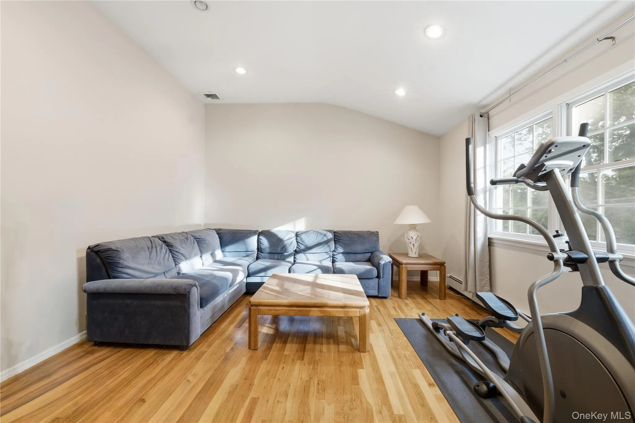 276 Mount Pleasant Road, Smithtown, NY, 4 Bedrooms Bedrooms, 11 Rooms Rooms,2 BathroomsBathrooms,Residential,For Rent,Mount Pleasant,0,1038435 276 Mount Pleasant Road, Smithtown, NY, 4 Bedrooms Bedrooms, 11 Rooms Rooms,2 BathroomsBathrooms,Residential,For Rent,Mount Pleasant,0,1038435