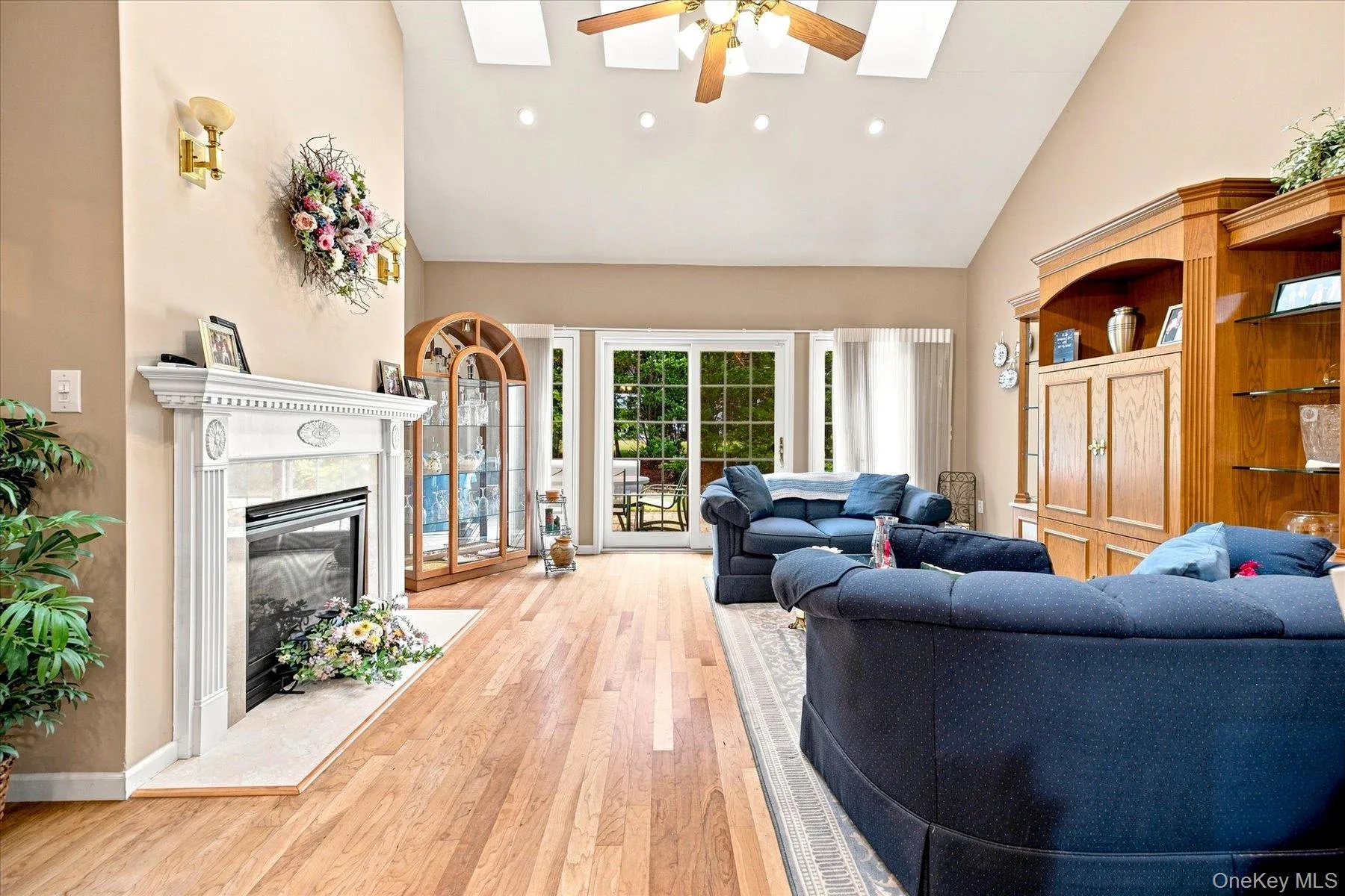 Vaulted ceiling with skylights and ceiling fan Vaulted ceiling with skylights and ceiling fan