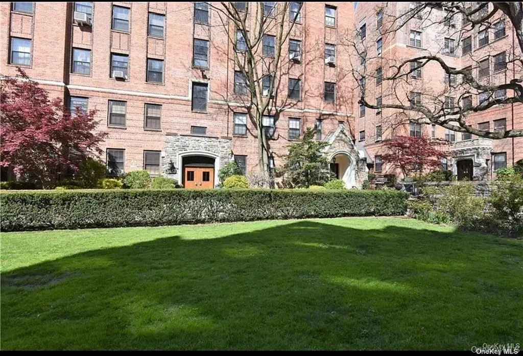 840 Bronx River Road, Yonkers, NY, 1 Bedroom Bedrooms, 5 Rooms Rooms,1 BathroomBathrooms,Residential,For Rent,Bronx River,0,1038442 840 Bronx River Road, Yonkers, NY, 1 Bedroom Bedrooms, 5 Rooms Rooms,1 BathroomBathrooms,Residential,For Rent,Bronx River,0,1038442