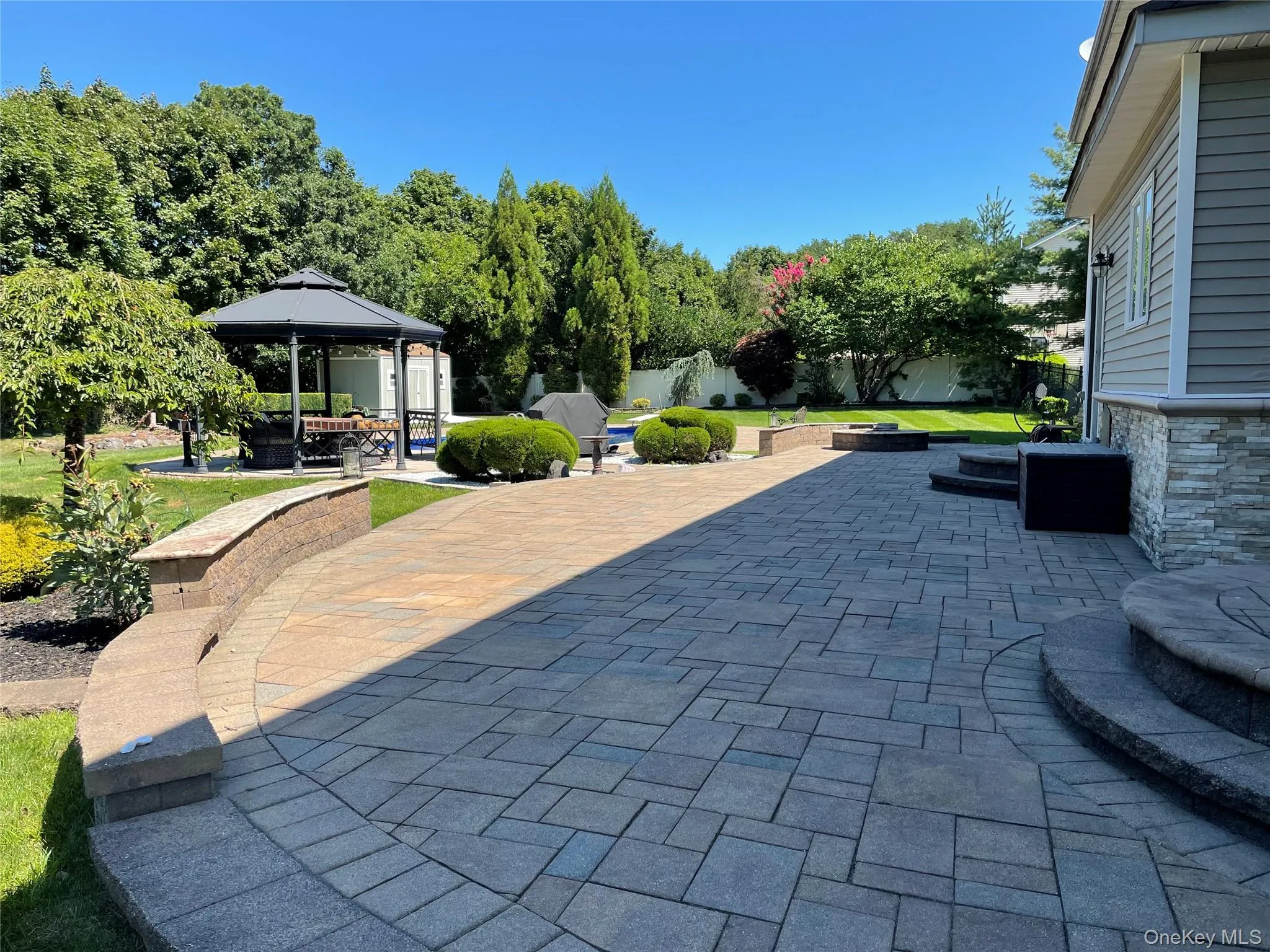 5 Home Court, Huntington, NY, 6 Bedrooms Bedrooms, 11 Rooms Rooms,3 BathroomsBathrooms,Residential,For Rent,Home,0,1038444 5 Home Court, Huntington, NY, 6 Bedrooms Bedrooms, 11 Rooms Rooms,3 BathroomsBathrooms,Residential,For Rent,Home,0,1038444