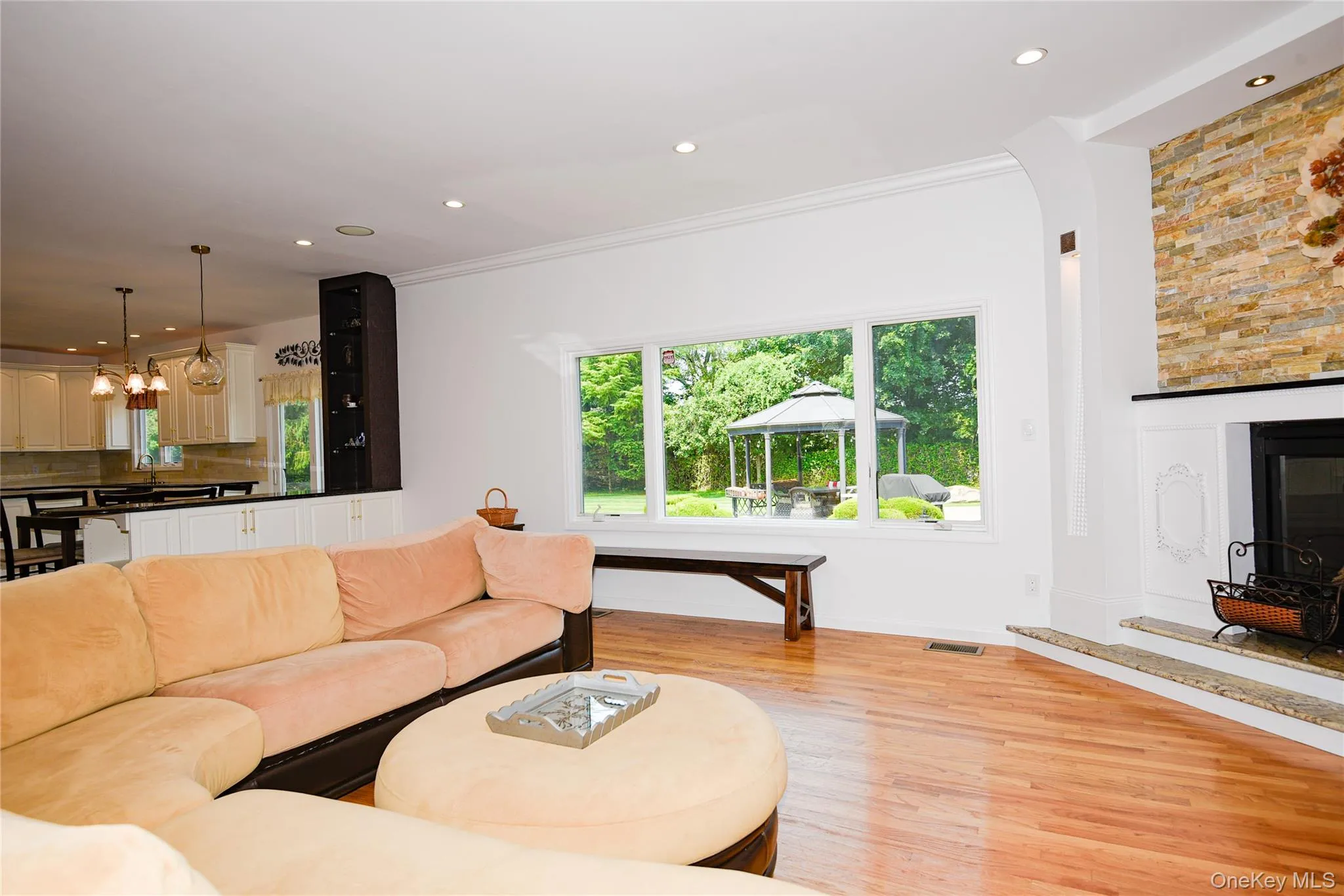 5 Home Court, Huntington, NY, 6 Bedrooms Bedrooms, 11 Rooms Rooms,3 BathroomsBathrooms,Residential,For Rent,Home,0,1038444 5 Home Court, Huntington, NY, 6 Bedrooms Bedrooms, 11 Rooms Rooms,3 BathroomsBathrooms,Residential,For Rent,Home,0,1038444