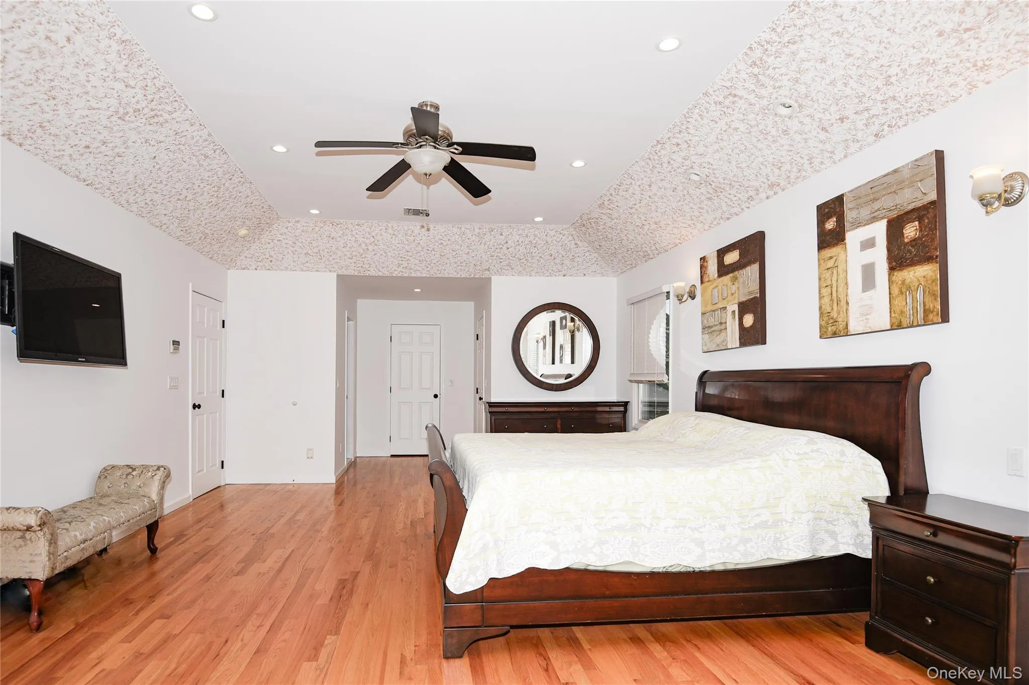5 Home Court, Huntington, NY, 6 Bedrooms Bedrooms, 11 Rooms Rooms,3 BathroomsBathrooms,Residential,For Rent,Home,0,1038444 5 Home Court, Huntington, NY, 6 Bedrooms Bedrooms, 11 Rooms Rooms,3 BathroomsBathrooms,Residential,For Rent,Home,0,1038444