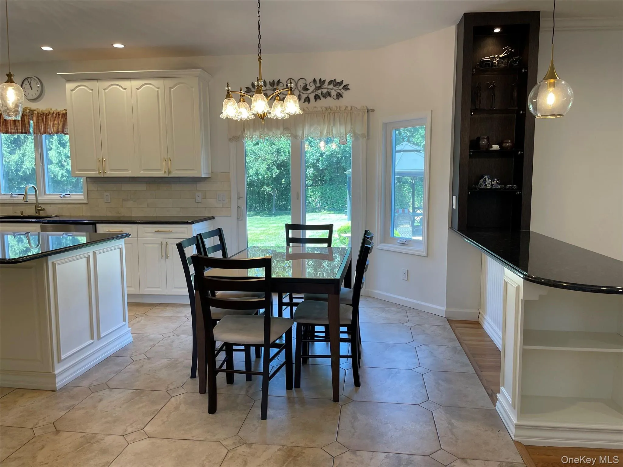5 Home Court, Huntington, NY, 6 Bedrooms Bedrooms, 11 Rooms Rooms,3 BathroomsBathrooms,Residential,For Rent,Home,0,1038444 5 Home Court, Huntington, NY, 6 Bedrooms Bedrooms, 11 Rooms Rooms,3 BathroomsBathrooms,Residential,For Rent,Home,0,1038444