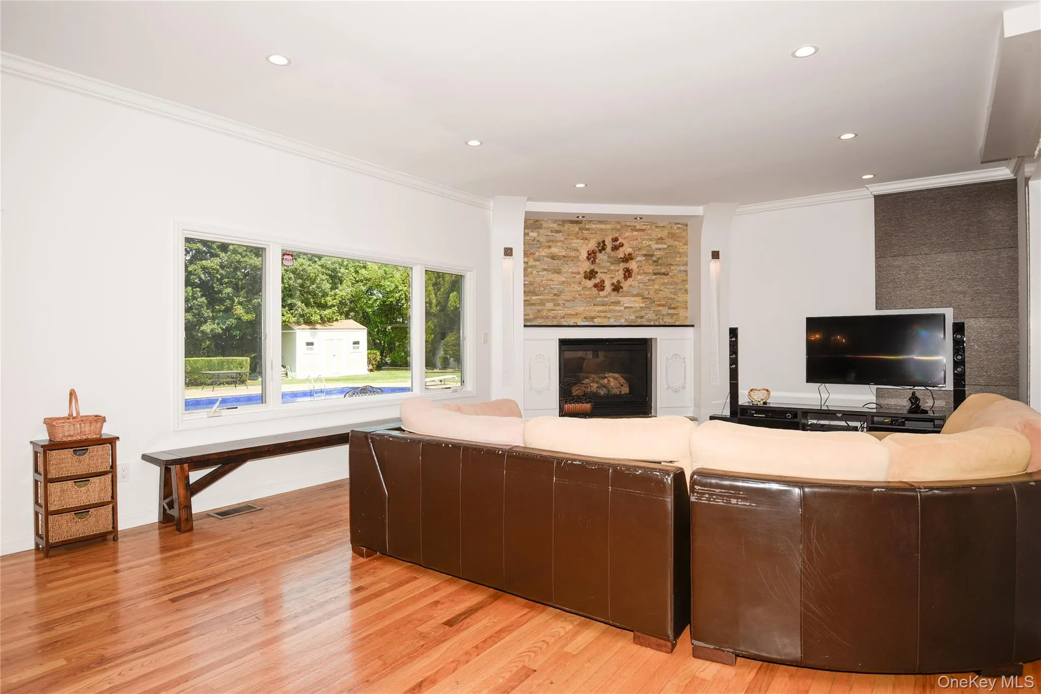 5 Home Court, Huntington, NY, 6 Bedrooms Bedrooms, 11 Rooms Rooms,3 BathroomsBathrooms,Residential,For Rent,Home,0,1038444 5 Home Court, Huntington, NY, 6 Bedrooms Bedrooms, 11 Rooms Rooms,3 BathroomsBathrooms,Residential,For Rent,Home,0,1038444