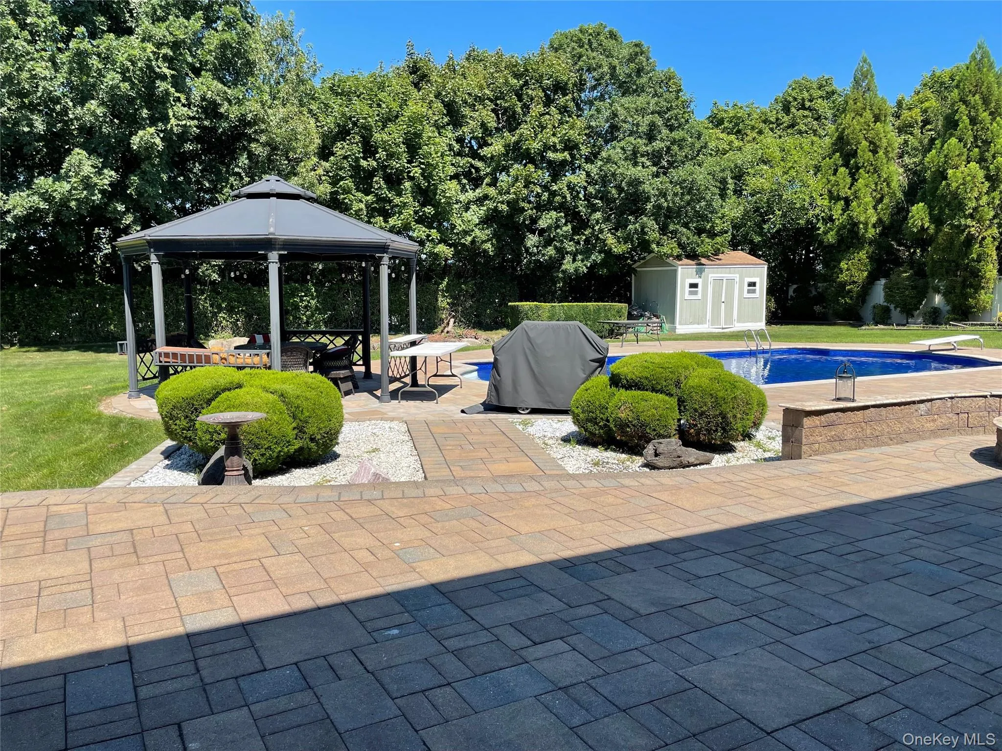 5 Home Court, Huntington, NY, 6 Bedrooms Bedrooms, 11 Rooms Rooms,3 BathroomsBathrooms,Residential,For Rent,Home,0,1038444 5 Home Court, Huntington, NY, 6 Bedrooms Bedrooms, 11 Rooms Rooms,3 BathroomsBathrooms,Residential,For Rent,Home,0,1038444