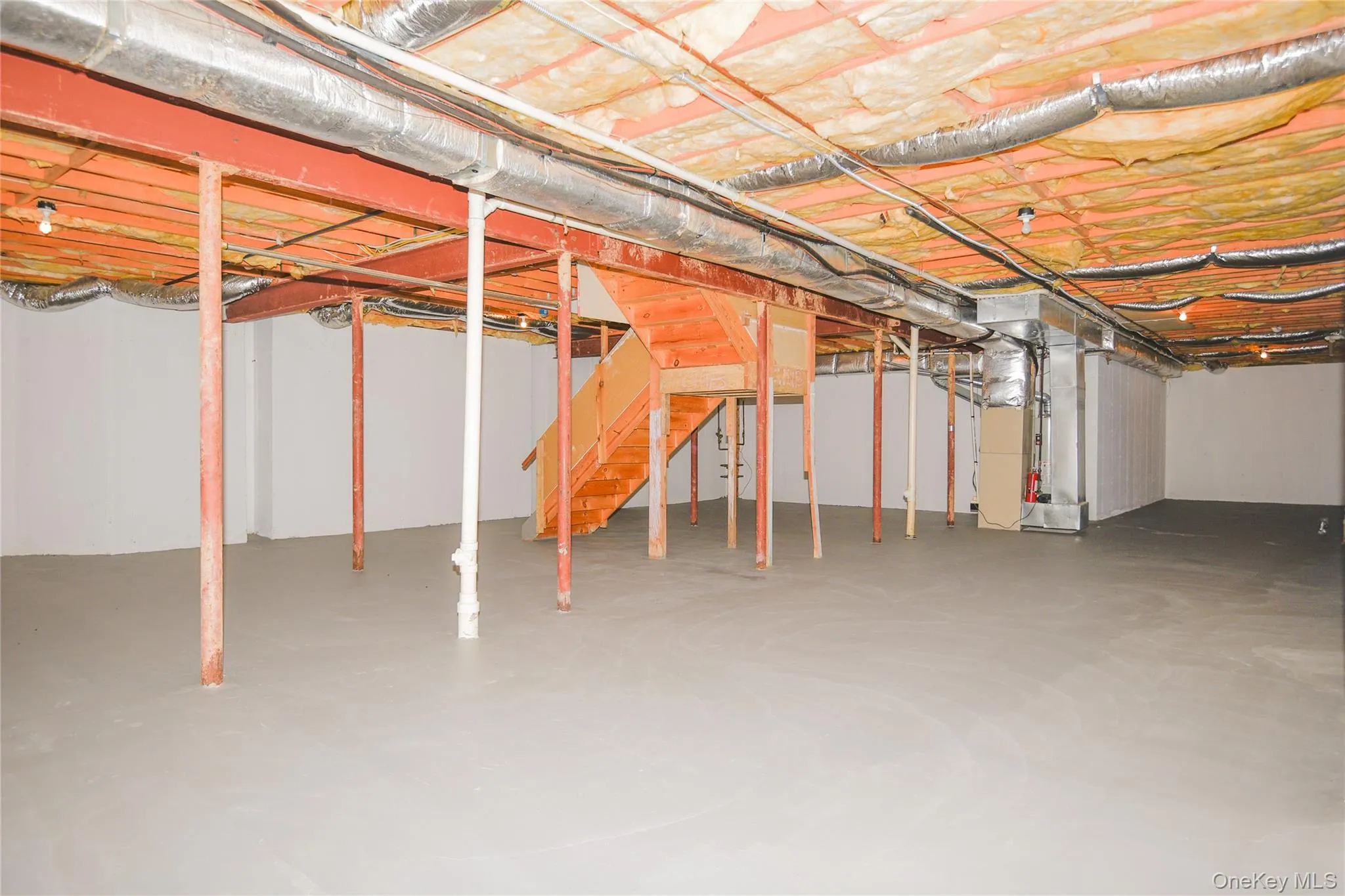 5 Home Court, Huntington, NY, 6 Bedrooms Bedrooms, 11 Rooms Rooms,3 BathroomsBathrooms,Residential,For Rent,Home,0,1038444 5 Home Court, Huntington, NY, 6 Bedrooms Bedrooms, 11 Rooms Rooms,3 BathroomsBathrooms,Residential,For Rent,Home,0,1038444