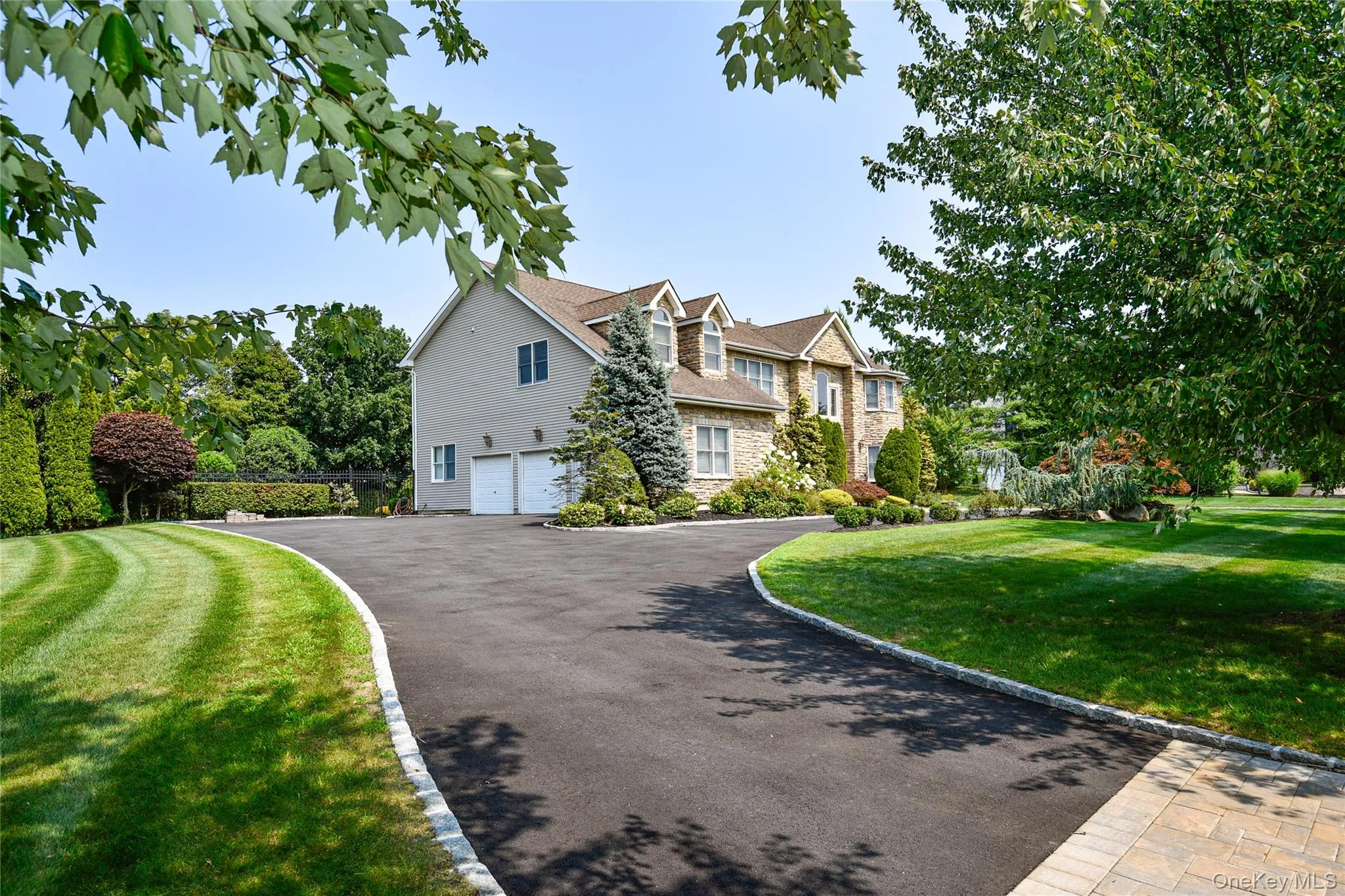 5 Home Court, Huntington, NY, 6 Bedrooms Bedrooms, 11 Rooms Rooms,3 BathroomsBathrooms,Residential,For Rent,Home,0,1038444 5 Home Court, Huntington, NY, 6 Bedrooms Bedrooms, 11 Rooms Rooms,3 BathroomsBathrooms,Residential,For Rent,Home,0,1038444