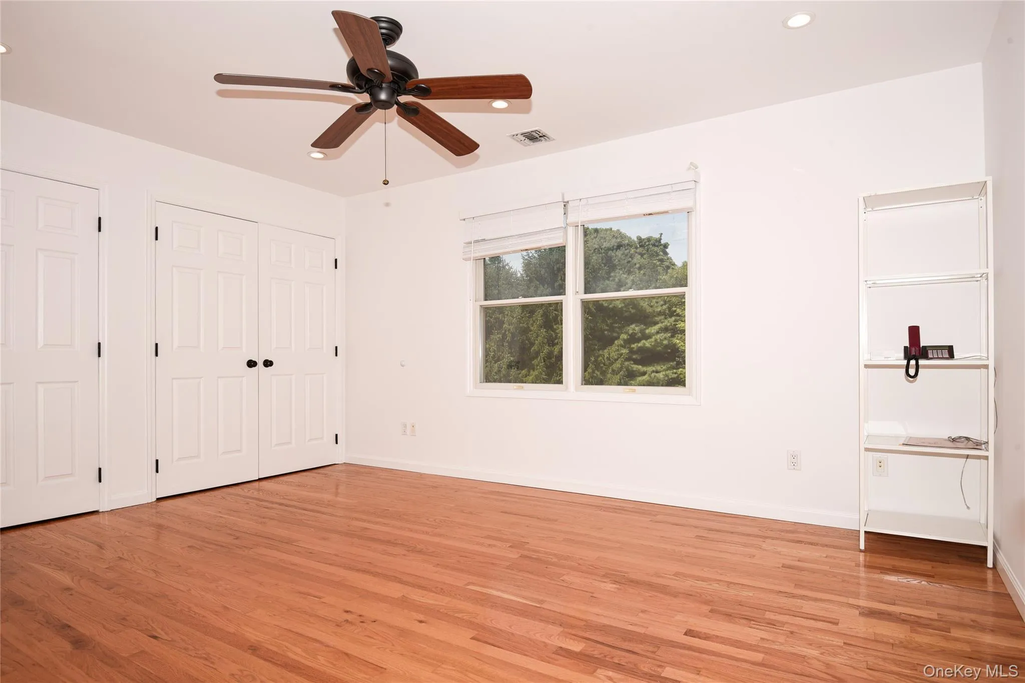 5 Home Court, Huntington, NY, 6 Bedrooms Bedrooms, 11 Rooms Rooms,3 BathroomsBathrooms,Residential,For Rent,Home,0,1038444 5 Home Court, Huntington, NY, 6 Bedrooms Bedrooms, 11 Rooms Rooms,3 BathroomsBathrooms,Residential,For Rent,Home,0,1038444