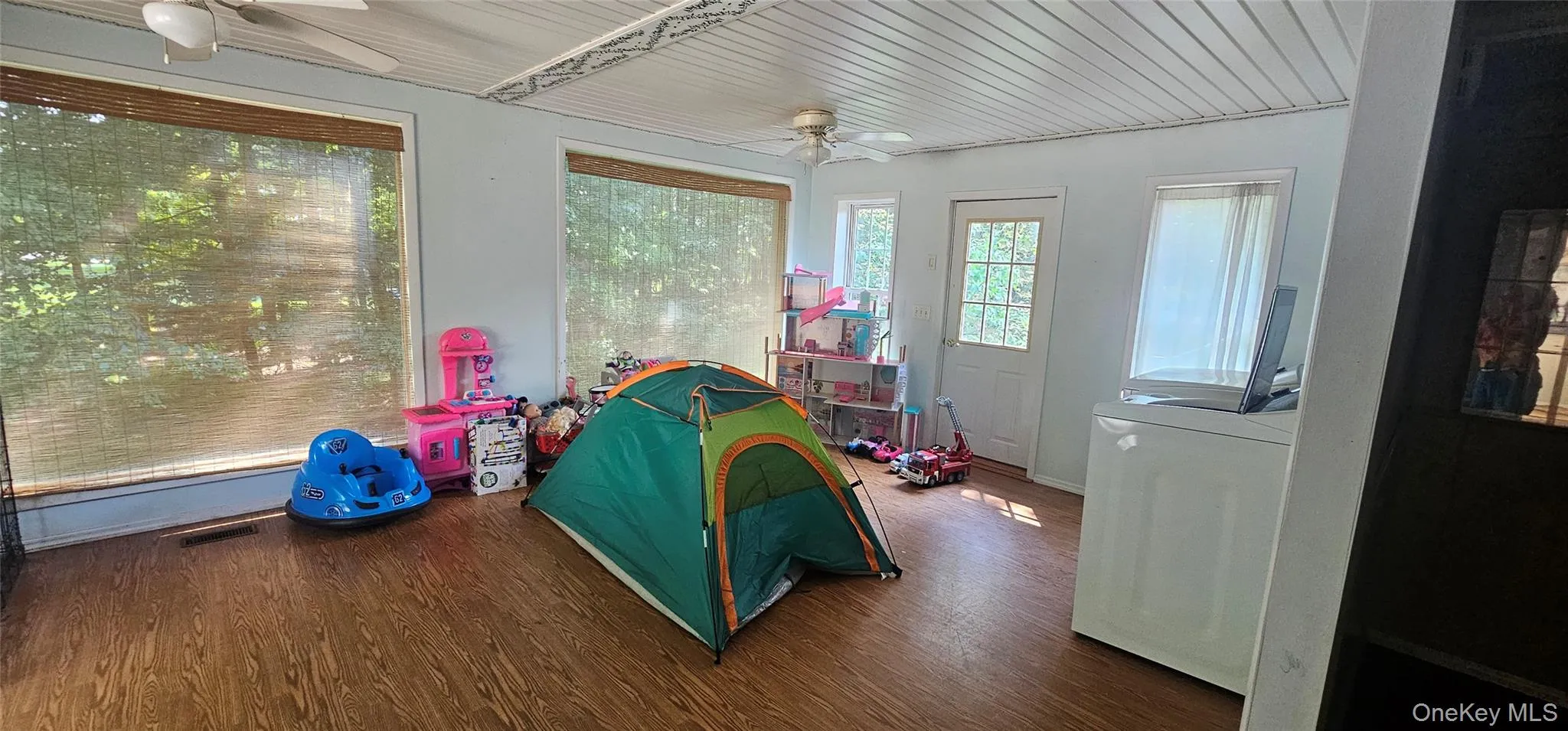 27 Sheeley Lane, Thompson, NY, 7 Rooms Rooms,Residential,For Rent,Sheeley,0,1038449 27 Sheeley Lane, Thompson, NY, 7 Rooms Rooms,Residential,For Rent,Sheeley,0,1038449