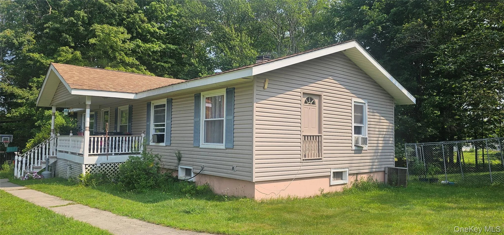27 Sheeley Lane, Thompson, NY, 7 Rooms Rooms,Residential,For Rent,Sheeley,0,1038449 27 Sheeley Lane, Thompson, NY, 7 Rooms Rooms,Residential,For Rent,Sheeley,0,1038449
