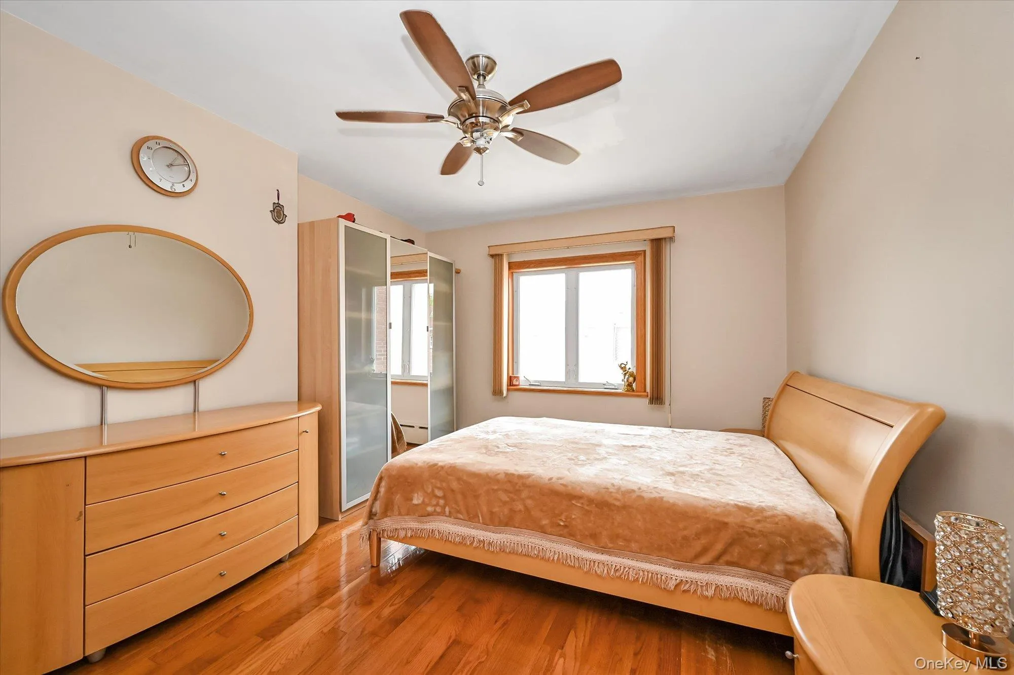 14703 77th Road, New York, NY, 3 Bedrooms Bedrooms, 10 Rooms Rooms,2 BathroomsBathrooms,Residential,For Rent,77th,0,1038456 14703 77th Road, New York, NY, 3 Bedrooms Bedrooms, 10 Rooms Rooms,2 BathroomsBathrooms,Residential,For Rent,77th,0,1038456