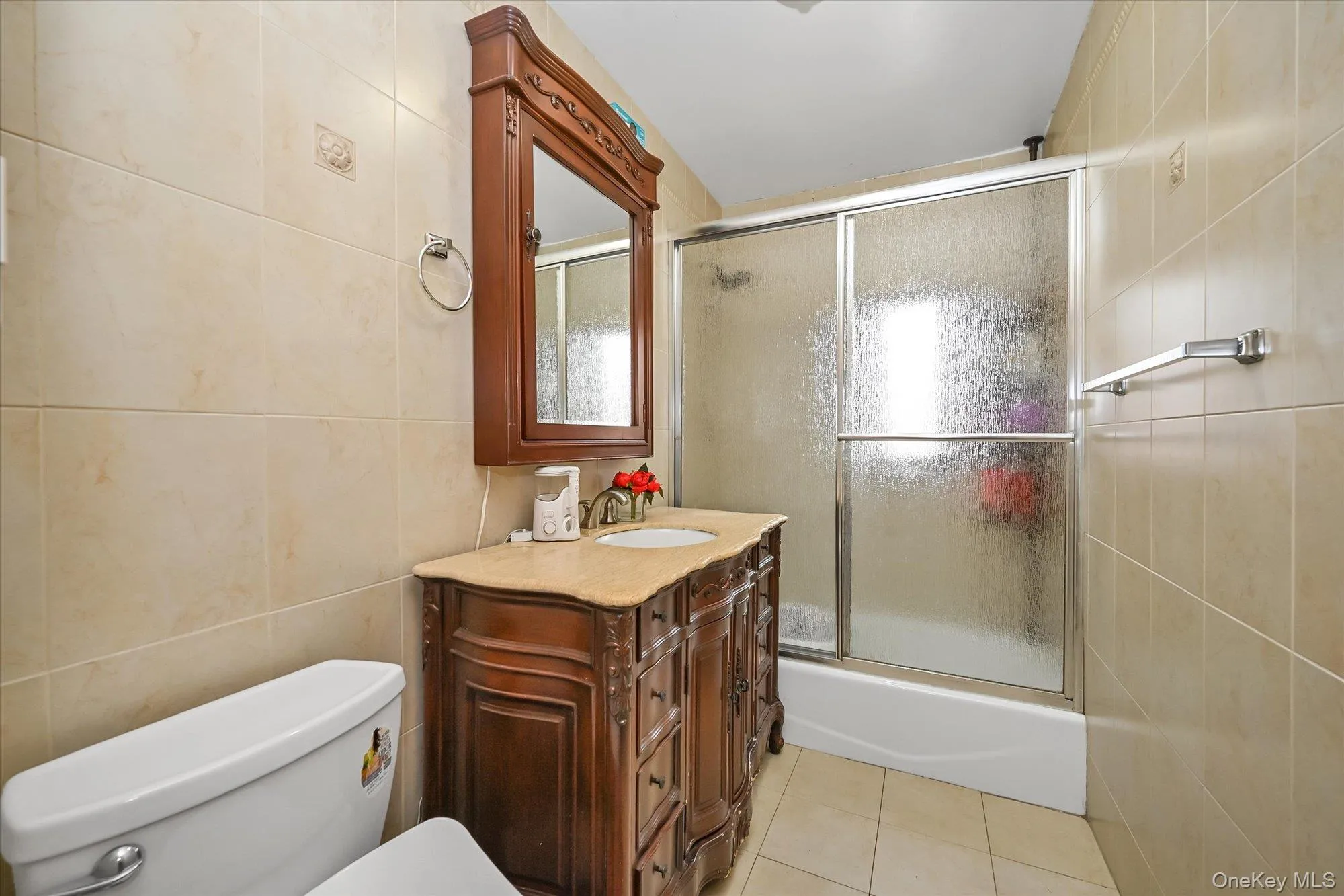 14703 77th Road, New York, NY, 3 Bedrooms Bedrooms, 10 Rooms Rooms,2 BathroomsBathrooms,Residential,For Rent,77th,0,1038456 14703 77th Road, New York, NY, 3 Bedrooms Bedrooms, 10 Rooms Rooms,2 BathroomsBathrooms,Residential,For Rent,77th,0,1038456