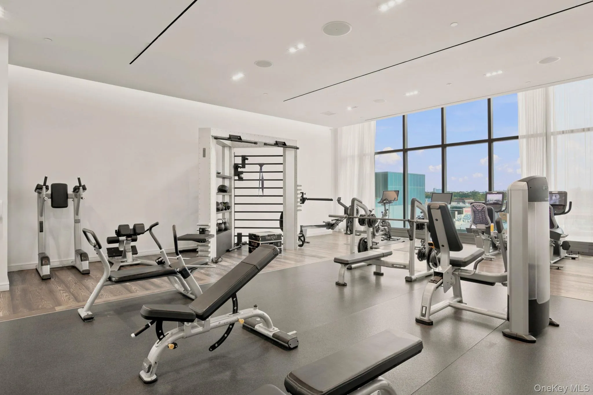 13101 40th Road, New York, NY, 2 Bedrooms Bedrooms, 4 Rooms Rooms,2 BathroomsBathrooms,Residential Lease,For Rent,40th,0,1038460 13101 40th Road, New York, NY, 2 Bedrooms Bedrooms, 4 Rooms Rooms,2 BathroomsBathrooms,Residential Lease,For Rent,40th,0,1038460