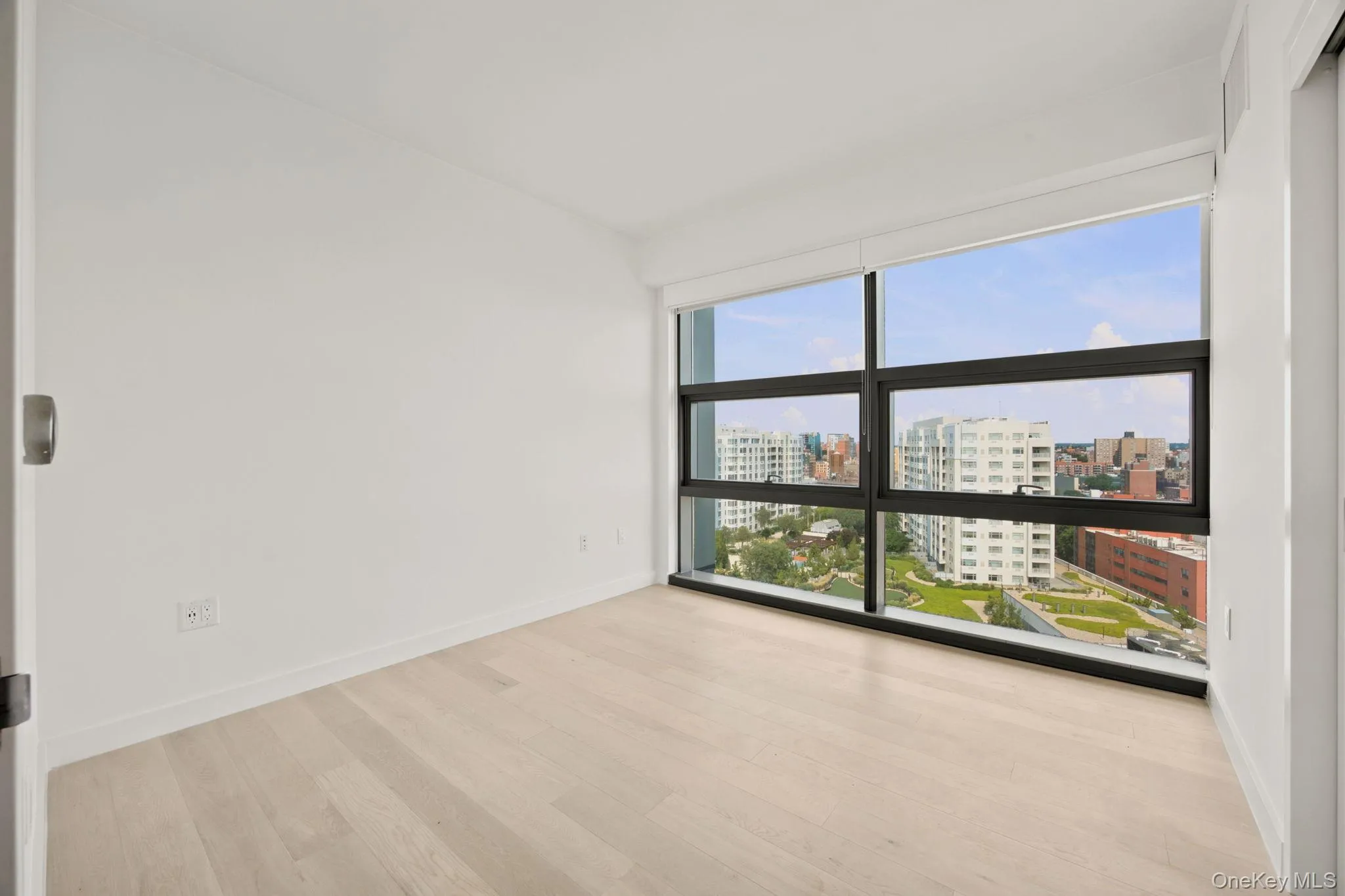 13101 40th Road, New York, NY, 2 Bedrooms Bedrooms, 4 Rooms Rooms,2 BathroomsBathrooms,Residential Lease,For Rent,40th,0,1038460 13101 40th Road, New York, NY, 2 Bedrooms Bedrooms, 4 Rooms Rooms,2 BathroomsBathrooms,Residential Lease,For Rent,40th,0,1038460