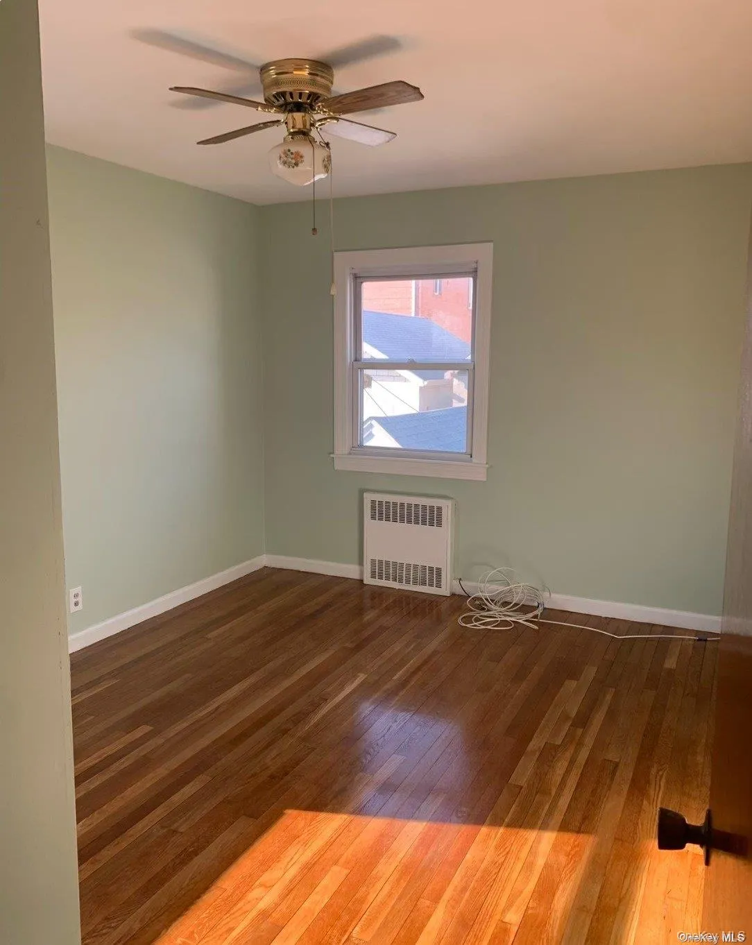 136-25 62nd Avenue, New York, NY, 2 Bedrooms Bedrooms, 5 Rooms Rooms,1 BathroomBathrooms,Residential Lease,For Rent,62nd,0,1038462 136-25 62nd Avenue, New York, NY, 2 Bedrooms Bedrooms, 5 Rooms Rooms,1 BathroomBathrooms,Residential Lease,For Rent,62nd,0,1038462