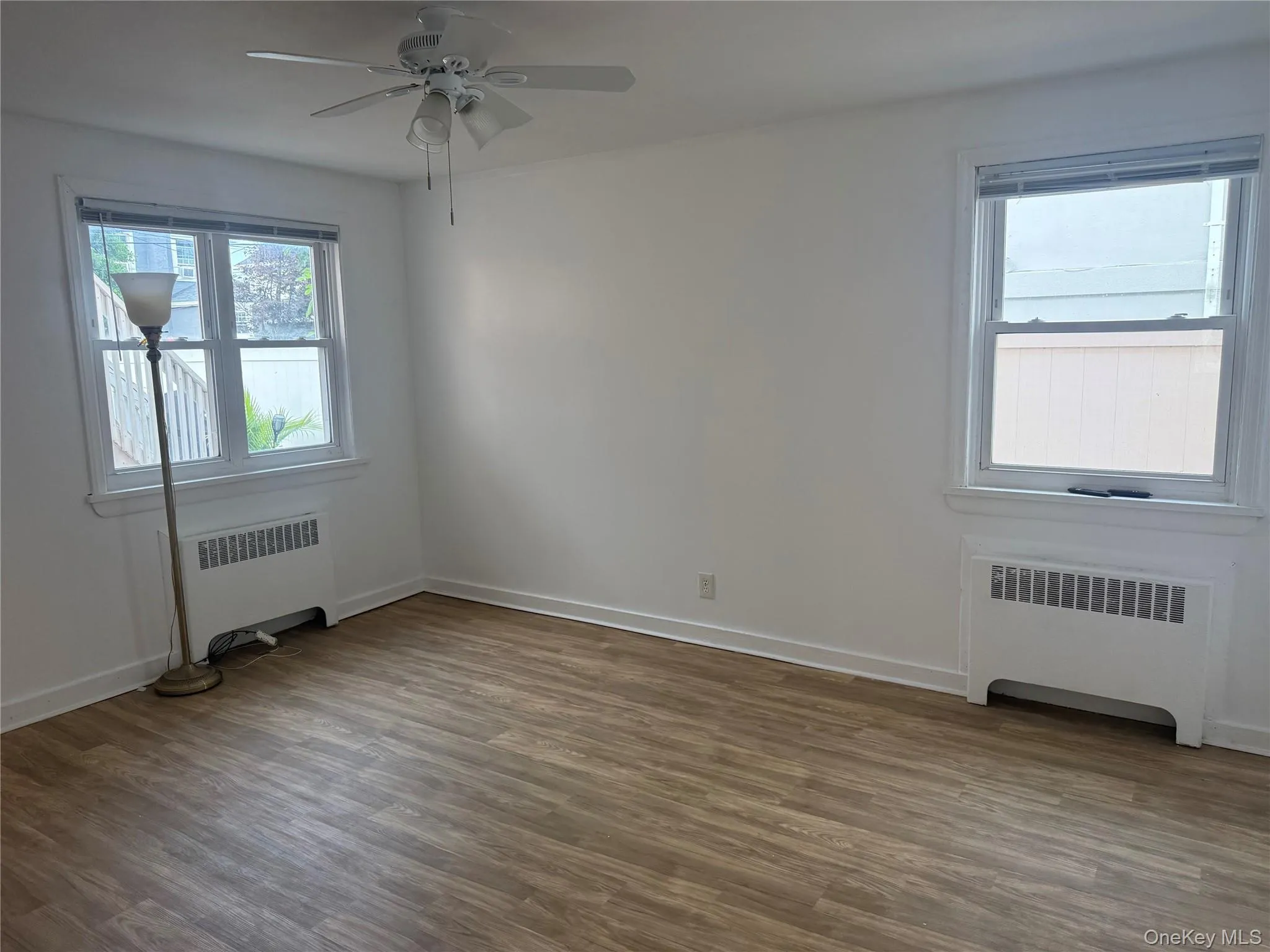 646 Park Avenue, Long Beach, NY, 3 Bedrooms Bedrooms, 6 Rooms Rooms,1 BathroomBathrooms,Residential Lease,For Rent,Park,0,1038464 646 Park Avenue, Long Beach, NY, 3 Bedrooms Bedrooms, 6 Rooms Rooms,1 BathroomBathrooms,Residential Lease,For Rent,Park,0,1038464