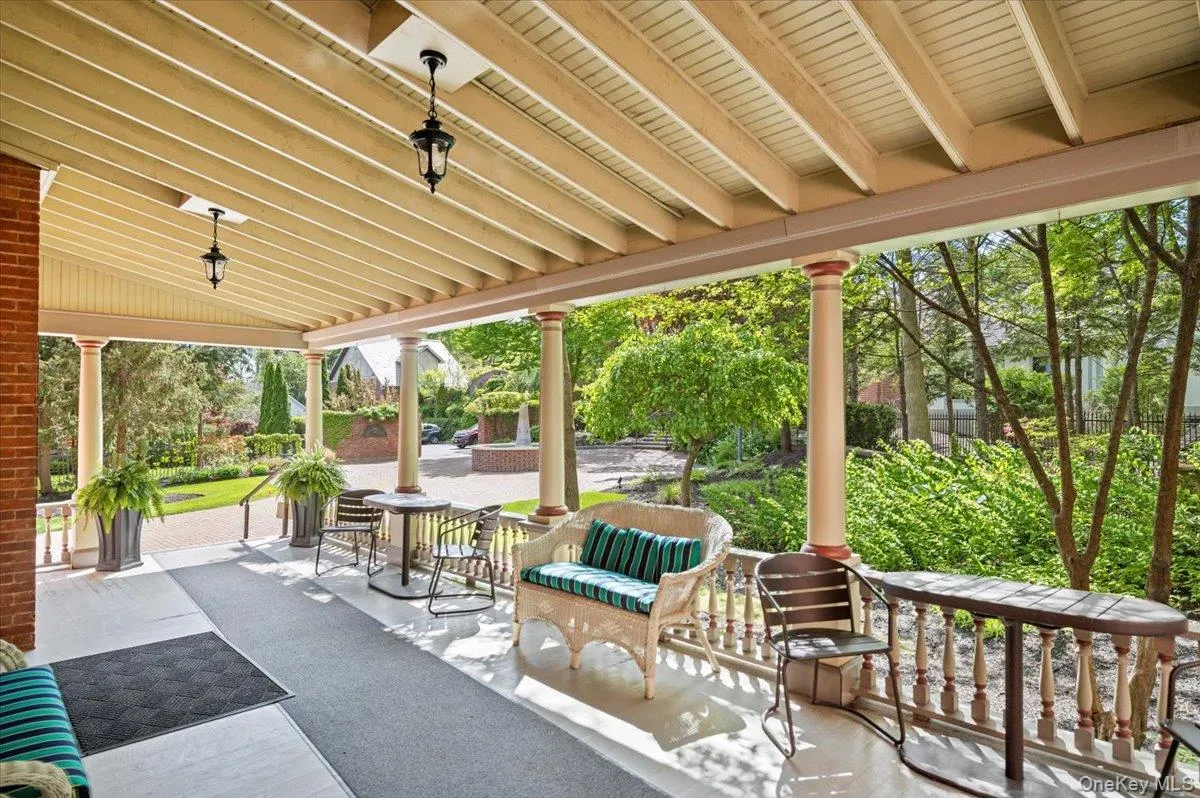 605 N. Broadway, Saratoga Springs, NY, 8 Bedrooms Bedrooms, 19 Rooms Rooms,8 BathroomsBathrooms,Residential,For Rent,N. Broadway,0,1038474 605 N. Broadway, Saratoga Springs, NY, 8 Bedrooms Bedrooms, 19 Rooms Rooms,8 BathroomsBathrooms,Residential,For Rent,N. Broadway,0,1038474