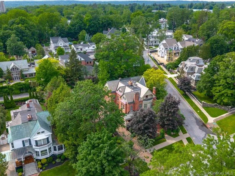 605 N. Broadway, Saratoga Springs, NY, 8 Bedrooms Bedrooms, 19 Rooms Rooms,8 BathroomsBathrooms,Residential,For Rent,N. Broadway,0,1038474 605 N. Broadway, Saratoga Springs, NY, 8 Bedrooms Bedrooms, 19 Rooms Rooms,8 BathroomsBathrooms,Residential,For Rent,N. Broadway,0,1038474
