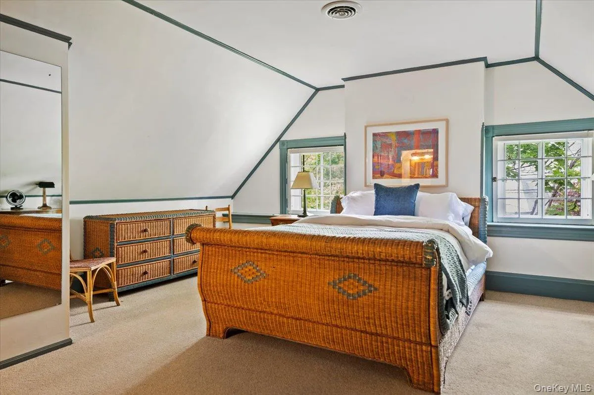 605 N. Broadway, Saratoga Springs, NY, 8 Bedrooms Bedrooms, 19 Rooms Rooms,8 BathroomsBathrooms,Residential,For Rent,N. Broadway,0,1038474 605 N. Broadway, Saratoga Springs, NY, 8 Bedrooms Bedrooms, 19 Rooms Rooms,8 BathroomsBathrooms,Residential,For Rent,N. Broadway,0,1038474