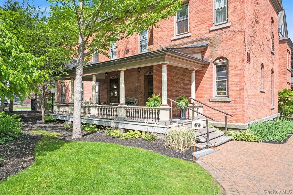 605 N. Broadway, Saratoga Springs, NY, 8 Bedrooms Bedrooms, 19 Rooms Rooms,8 BathroomsBathrooms,Residential,For Rent,N. Broadway,0,1038474 605 N. Broadway, Saratoga Springs, NY, 8 Bedrooms Bedrooms, 19 Rooms Rooms,8 BathroomsBathrooms,Residential,For Rent,N. Broadway,0,1038474