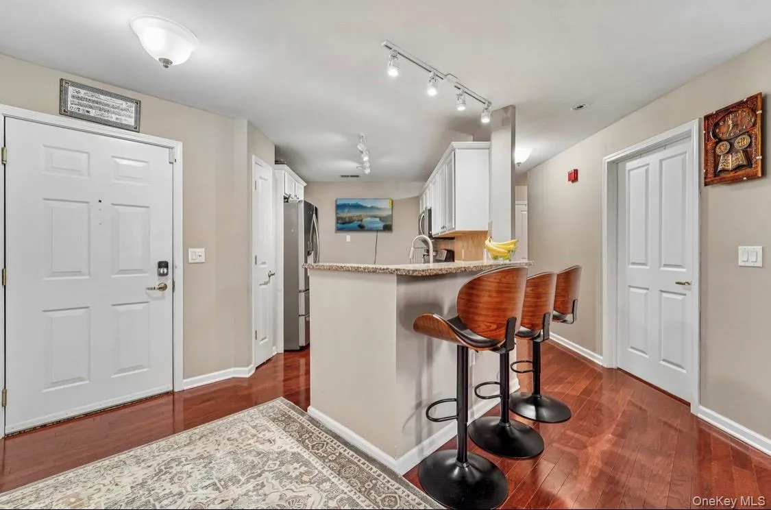 1207 Round Pointe Drive, Haverstraw, NY, 2 Bedrooms Bedrooms, 5 Rooms Rooms,2 BathroomsBathrooms,Residential,For Rent,Round Pointe,0,1038478 1207 Round Pointe Drive, Haverstraw, NY, 2 Bedrooms Bedrooms, 5 Rooms Rooms,2 BathroomsBathrooms,Residential,For Rent,Round Pointe,0,1038478
