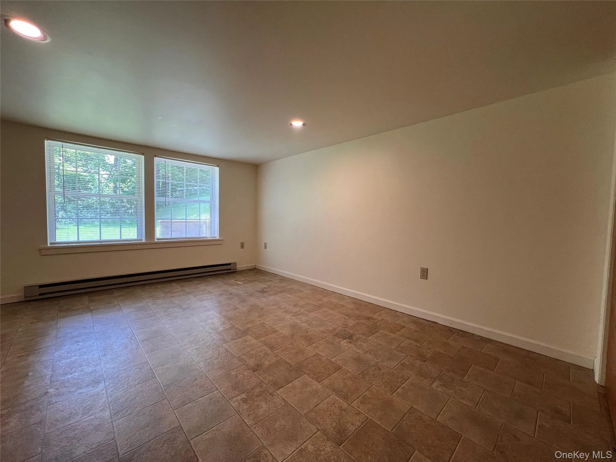 5994 Route 44/55, Wawarsing, NY, 1 Bedroom Bedrooms, 5 Rooms Rooms,1 BathroomBathrooms,Residential Lease,For Rent,Route 44/55,0,1038479 5994 Route 44/55, Wawarsing, NY, 1 Bedroom Bedrooms, 5 Rooms Rooms,1 BathroomBathrooms,Residential Lease,For Rent,Route 44/55,0,1038479