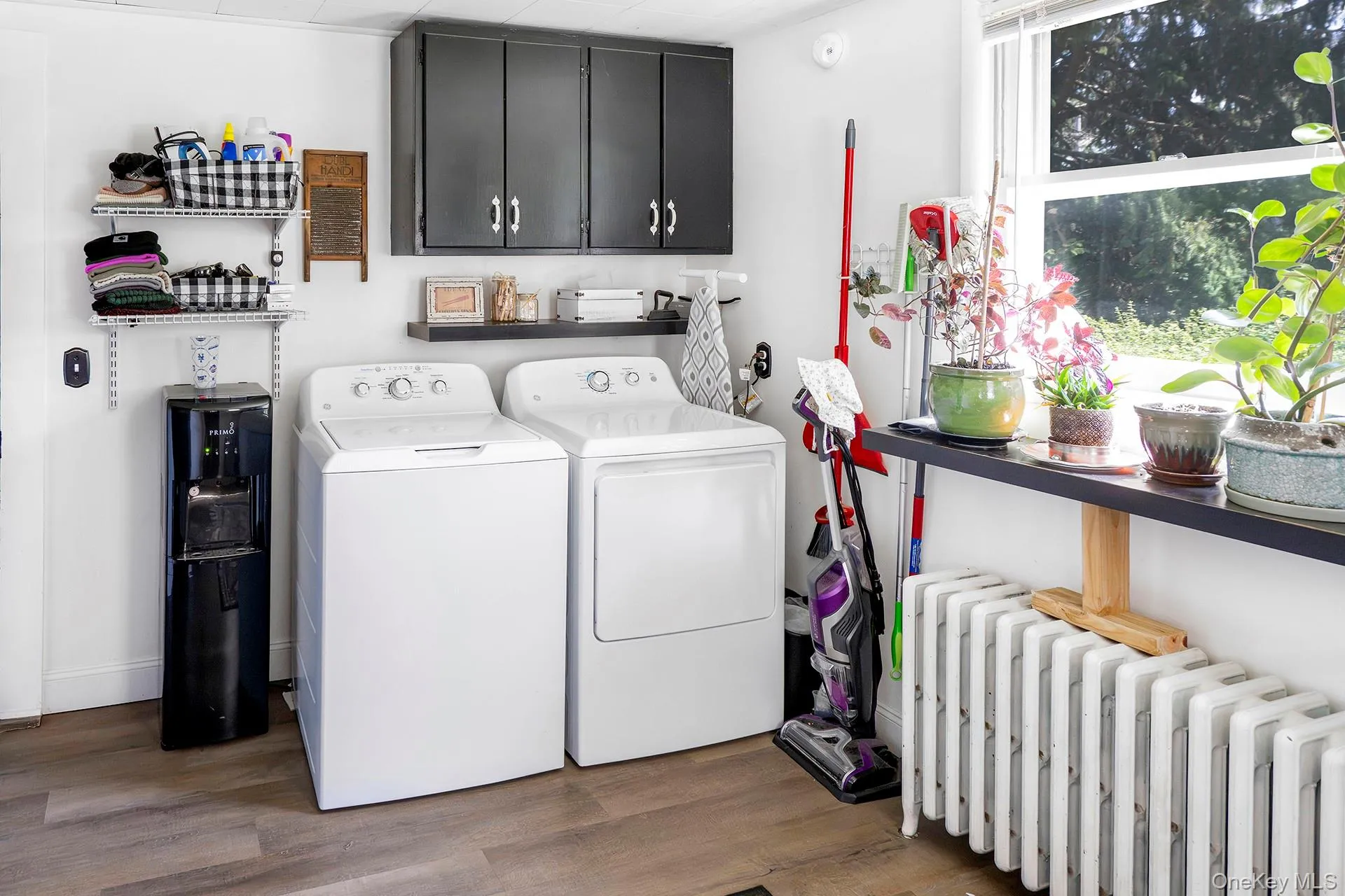 33 North Avenue, Pleasant Valley, NY, 2 Bedrooms Bedrooms, 8 Rooms Rooms,1 BathroomBathrooms,Residential,For Rent,North,0,1038481 33 North Avenue, Pleasant Valley, NY, 2 Bedrooms Bedrooms, 8 Rooms Rooms,1 BathroomBathrooms,Residential,For Rent,North,0,1038481