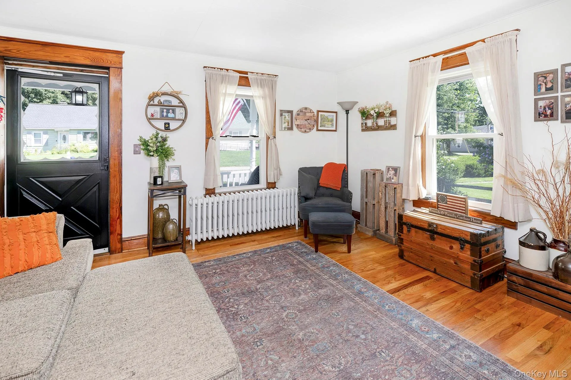 33 North Avenue, Pleasant Valley, NY, 2 Bedrooms Bedrooms, 8 Rooms Rooms,1 BathroomBathrooms,Residential,For Rent,North,0,1038481 33 North Avenue, Pleasant Valley, NY, 2 Bedrooms Bedrooms, 8 Rooms Rooms,1 BathroomBathrooms,Residential,For Rent,North,0,1038481