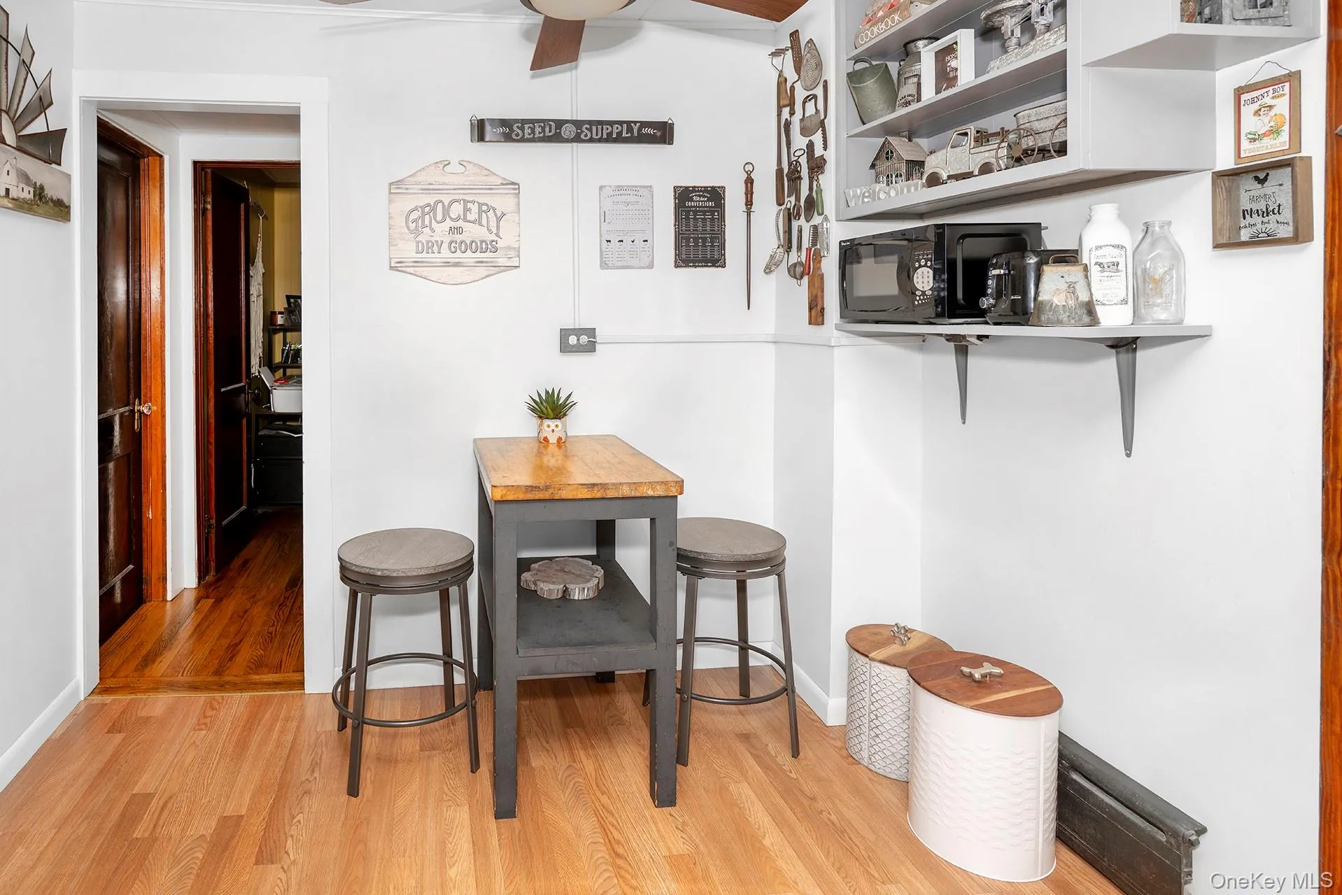 33 North Avenue, Pleasant Valley, NY, 2 Bedrooms Bedrooms, 8 Rooms Rooms,1 BathroomBathrooms,Residential,For Rent,North,0,1038481 33 North Avenue, Pleasant Valley, NY, 2 Bedrooms Bedrooms, 8 Rooms Rooms,1 BathroomBathrooms,Residential,For Rent,North,0,1038481