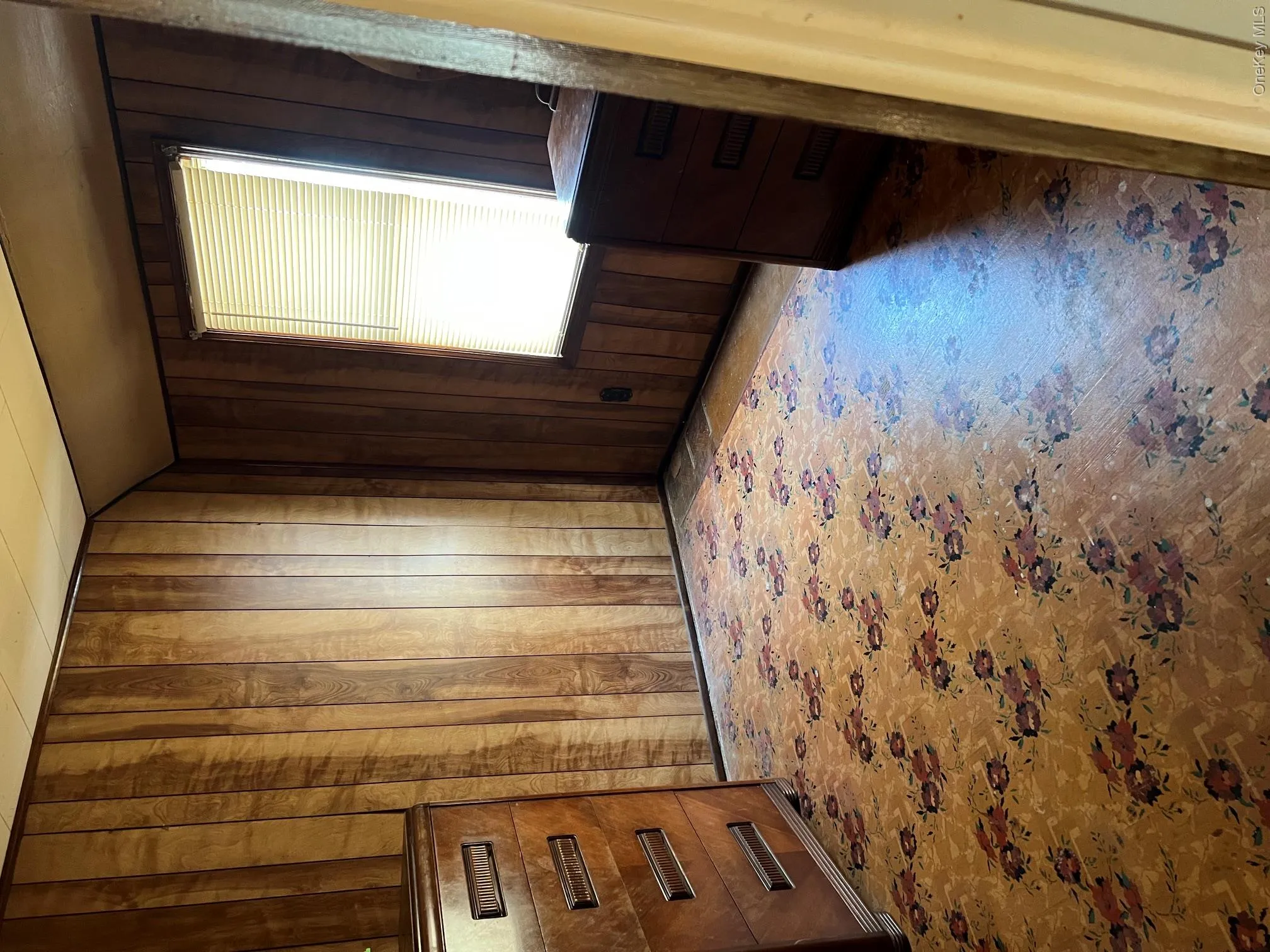 109-33 97th Street, New York, NY, 3 Bedrooms Bedrooms, 7 Rooms Rooms,1 BathroomBathrooms,Residential,For Rent,97th,0,1038488 109-33 97th Street, New York, NY, 3 Bedrooms Bedrooms, 7 Rooms Rooms,1 BathroomBathrooms,Residential,For Rent,97th,0,1038488